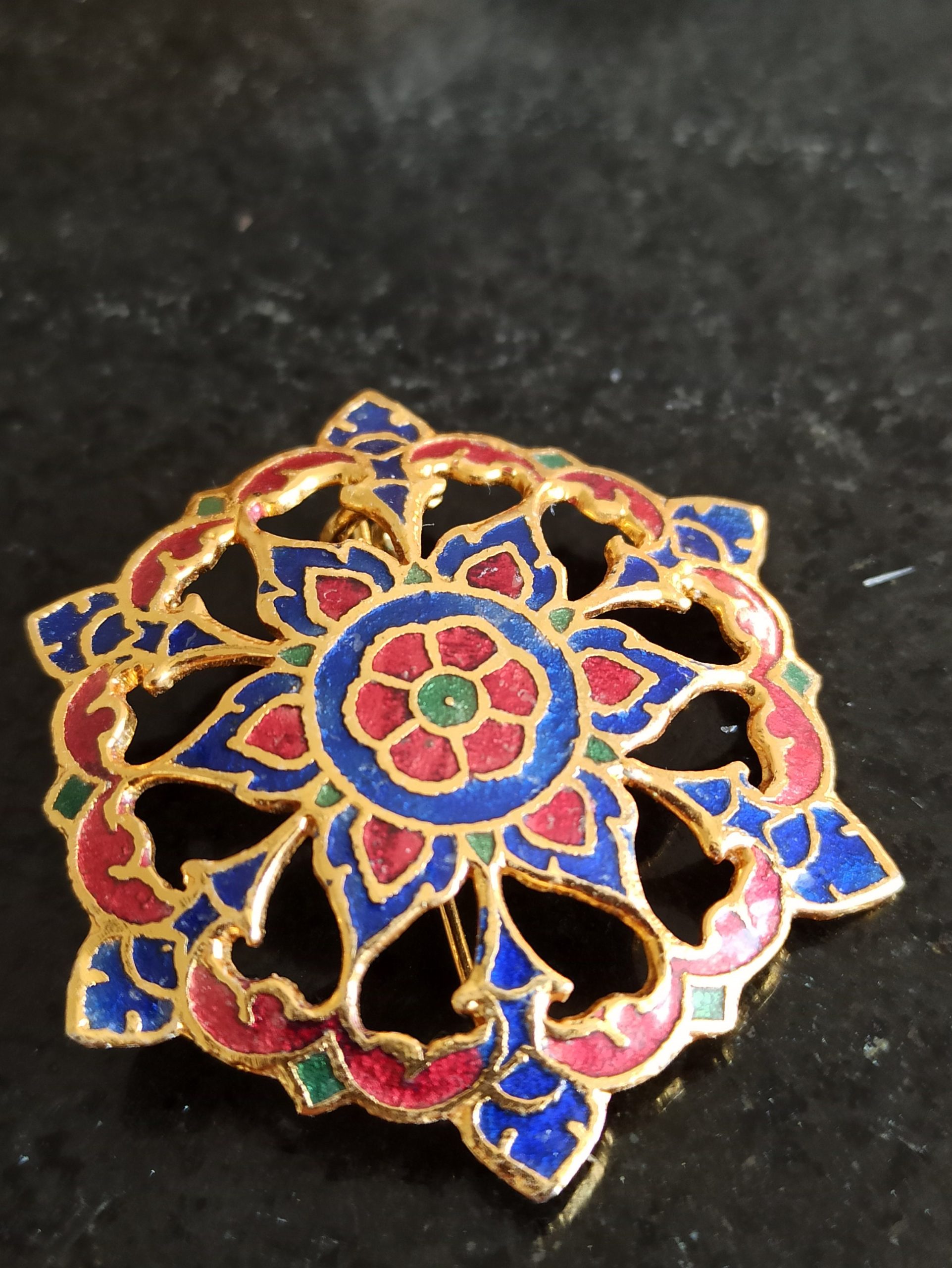 Vintage Brooches. Metal and Cloisonne Style. Costume Jewellery. Good Condition. - Image 4