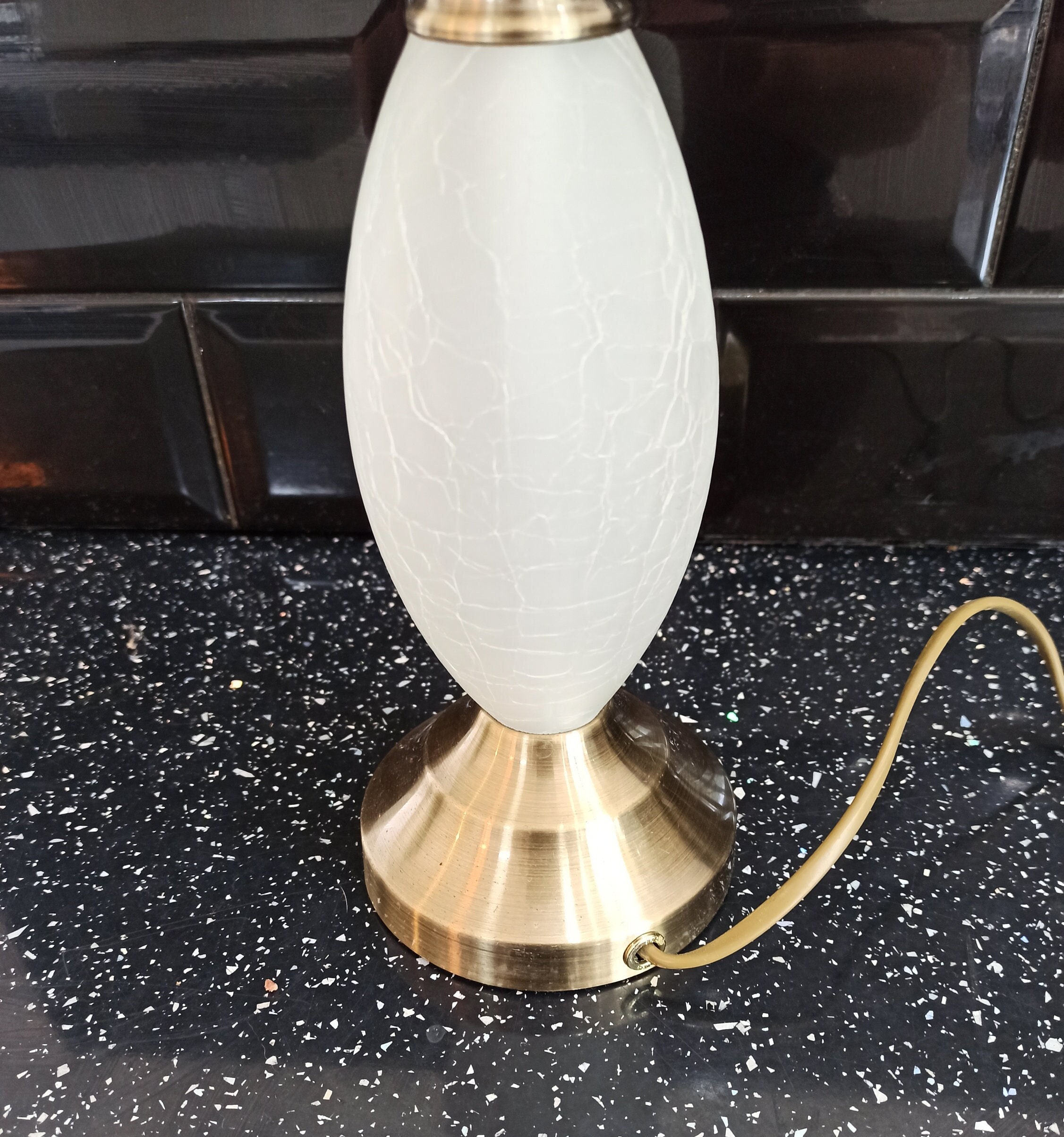 Vintage Frosted Glass Crackle Glazed Table Lamp. - Image 3