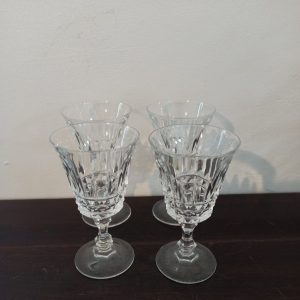 4 Lead Crystal Vintage Liqueur Glasses. Excellent Condition.