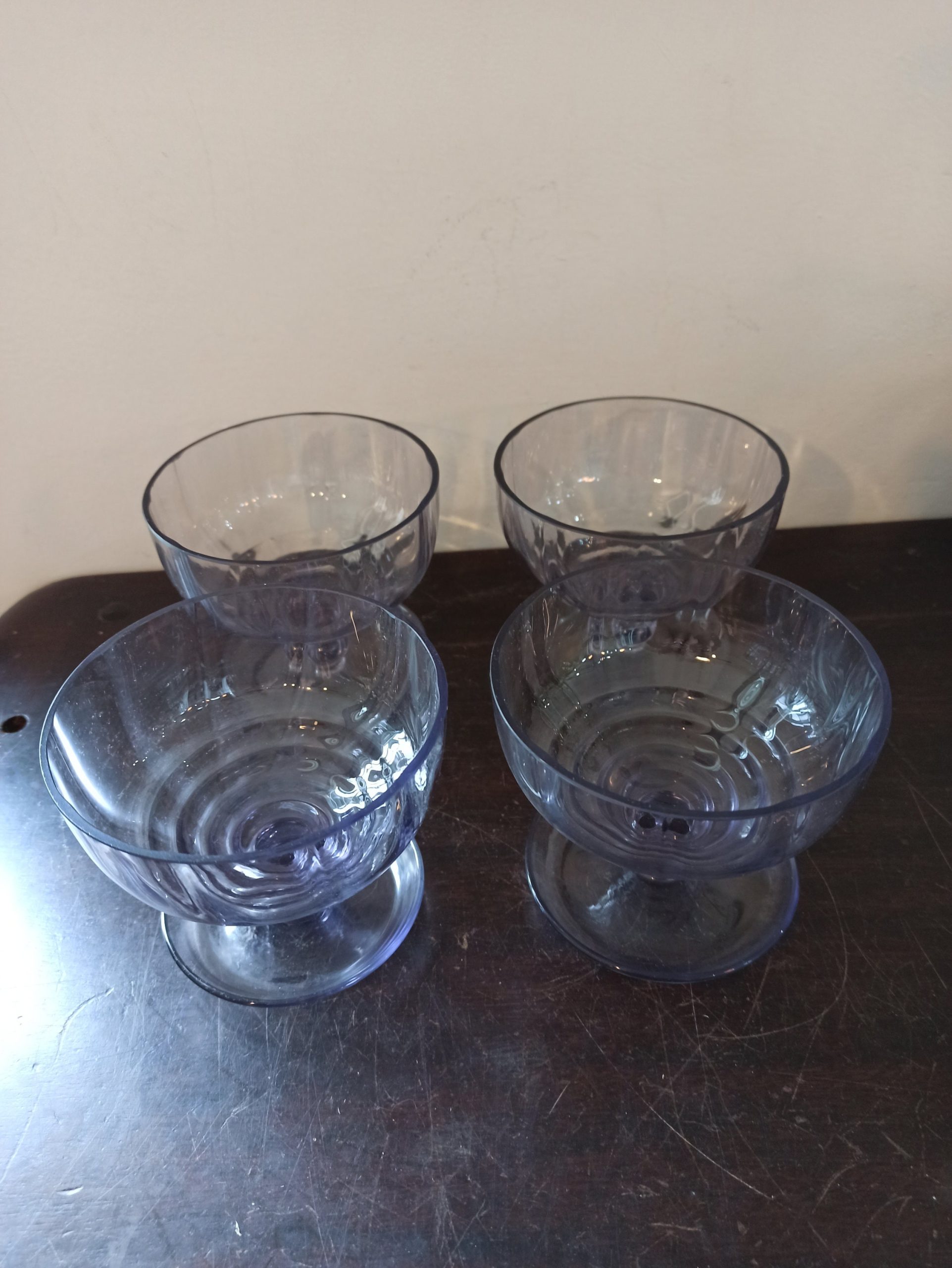 Vintage Purple Pedestal Glass Fruit Dishes. Good Condition. - Image 2