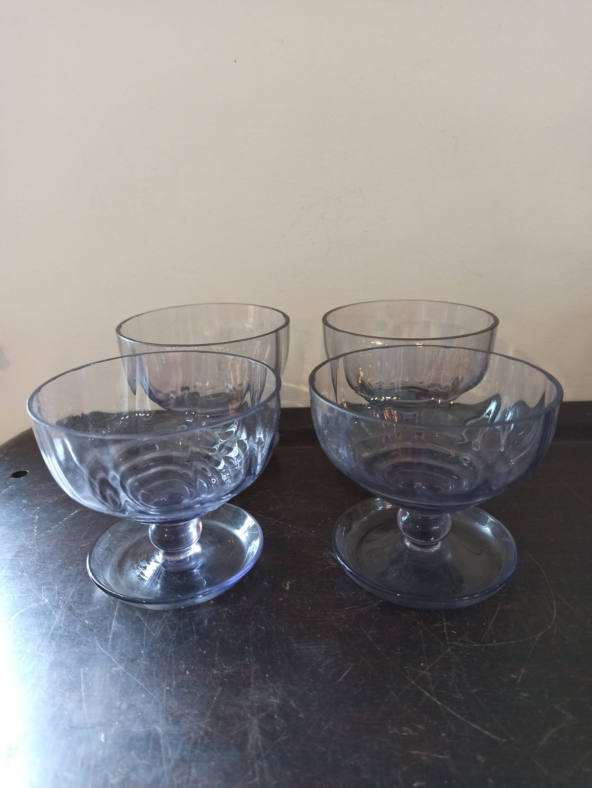 Vintage Purple Pedestal Glass Fruit Dishes. Good Condition. - Image 3