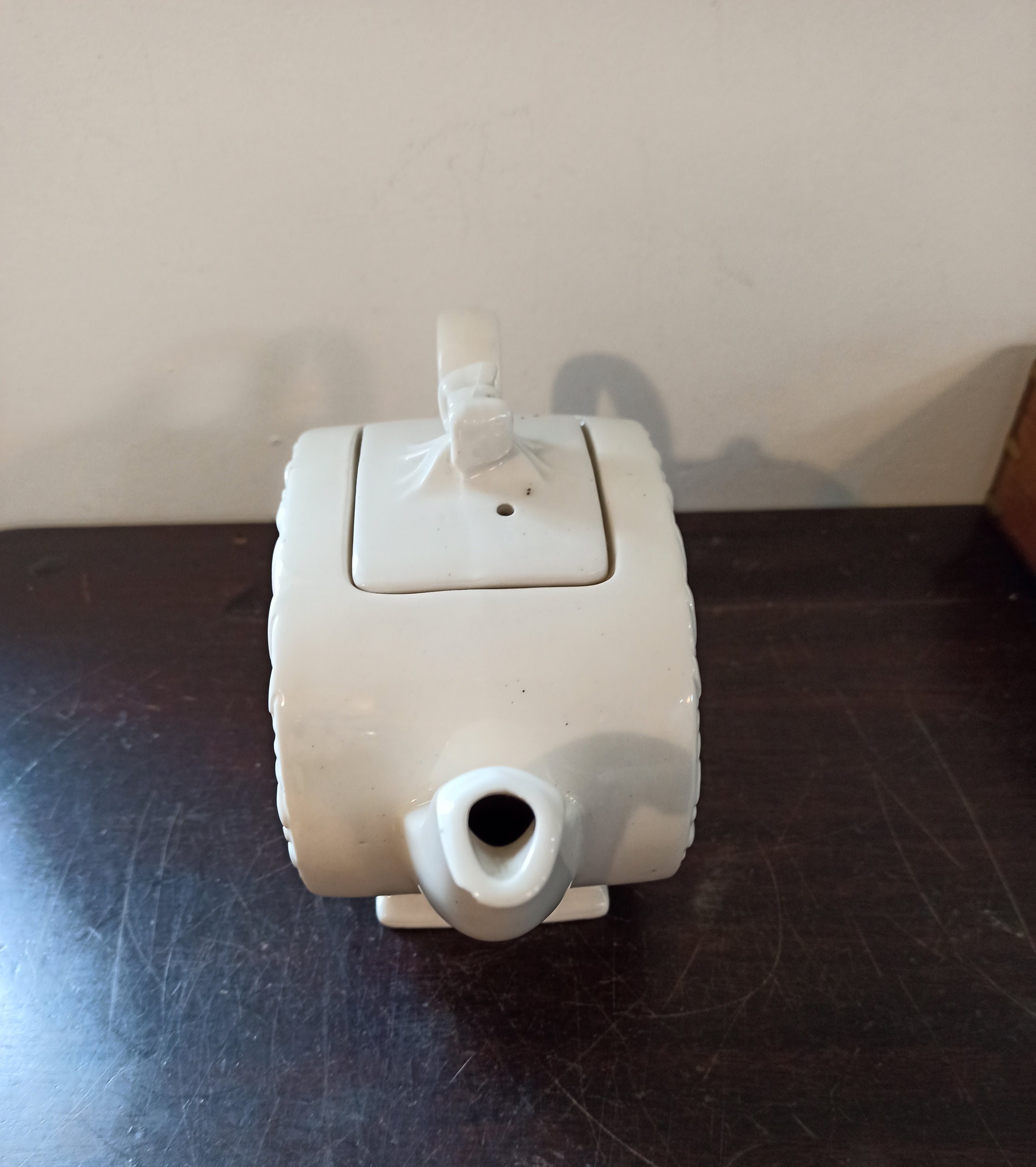 Vintage Saddlers Cream Teapot. - Image 4