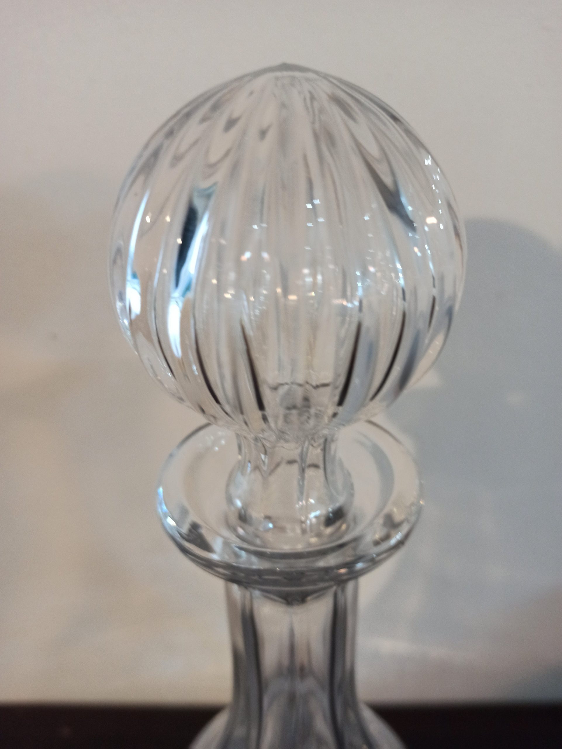 Vintage Tall Glass Decanter With Stopper. Excellent Condition. - Image 4