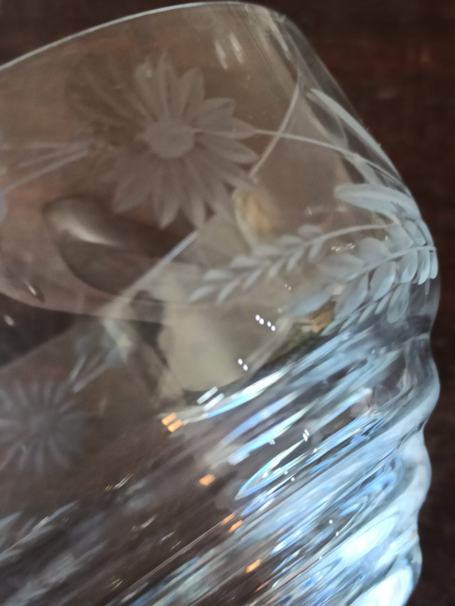 Vintage 4 Glass Dessert Dishes With Spoon Rest Trays. - Image 4