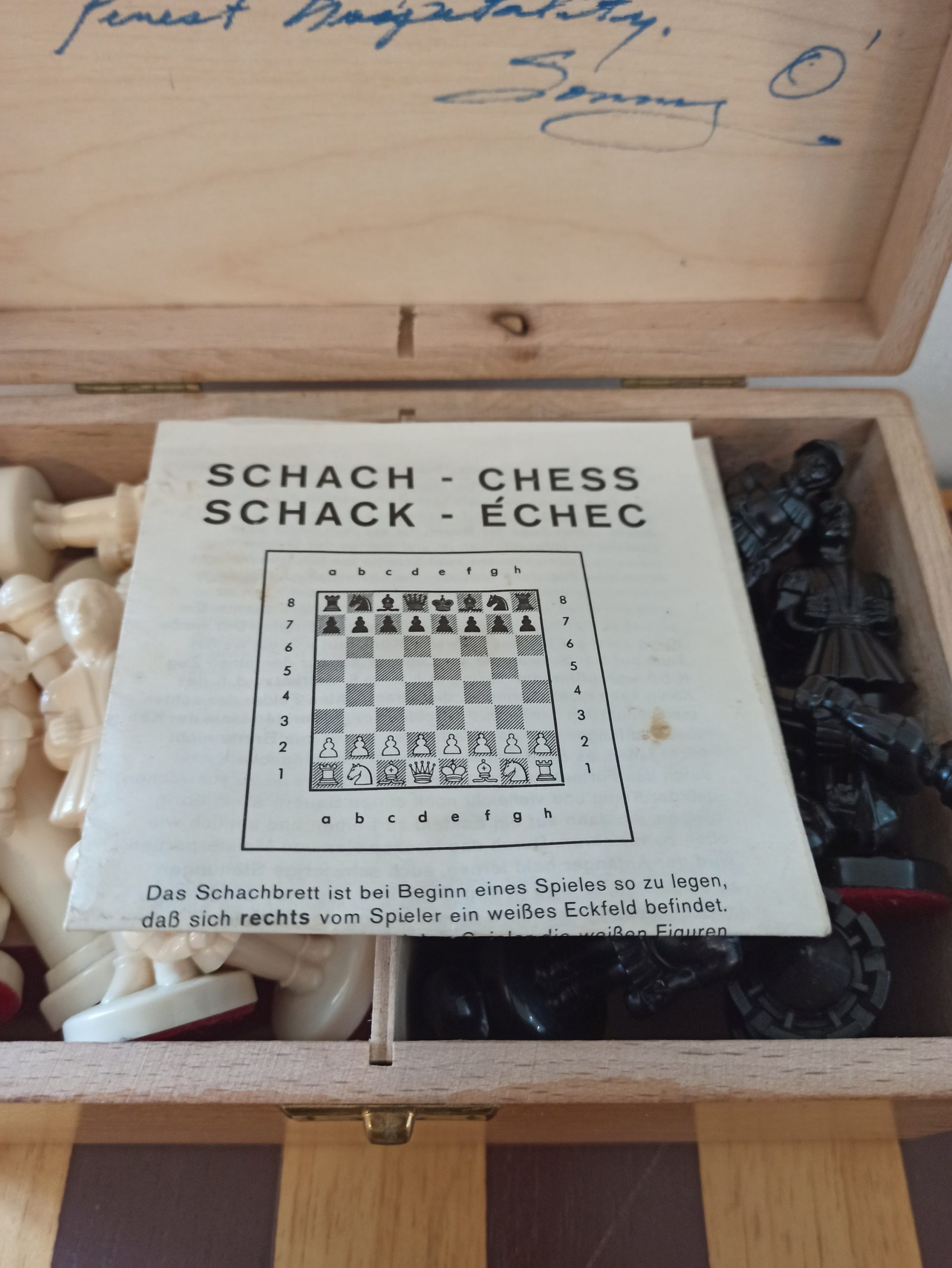 Vintage Chess Set & Pieces. Chess Pieces Boxed. - Image 9