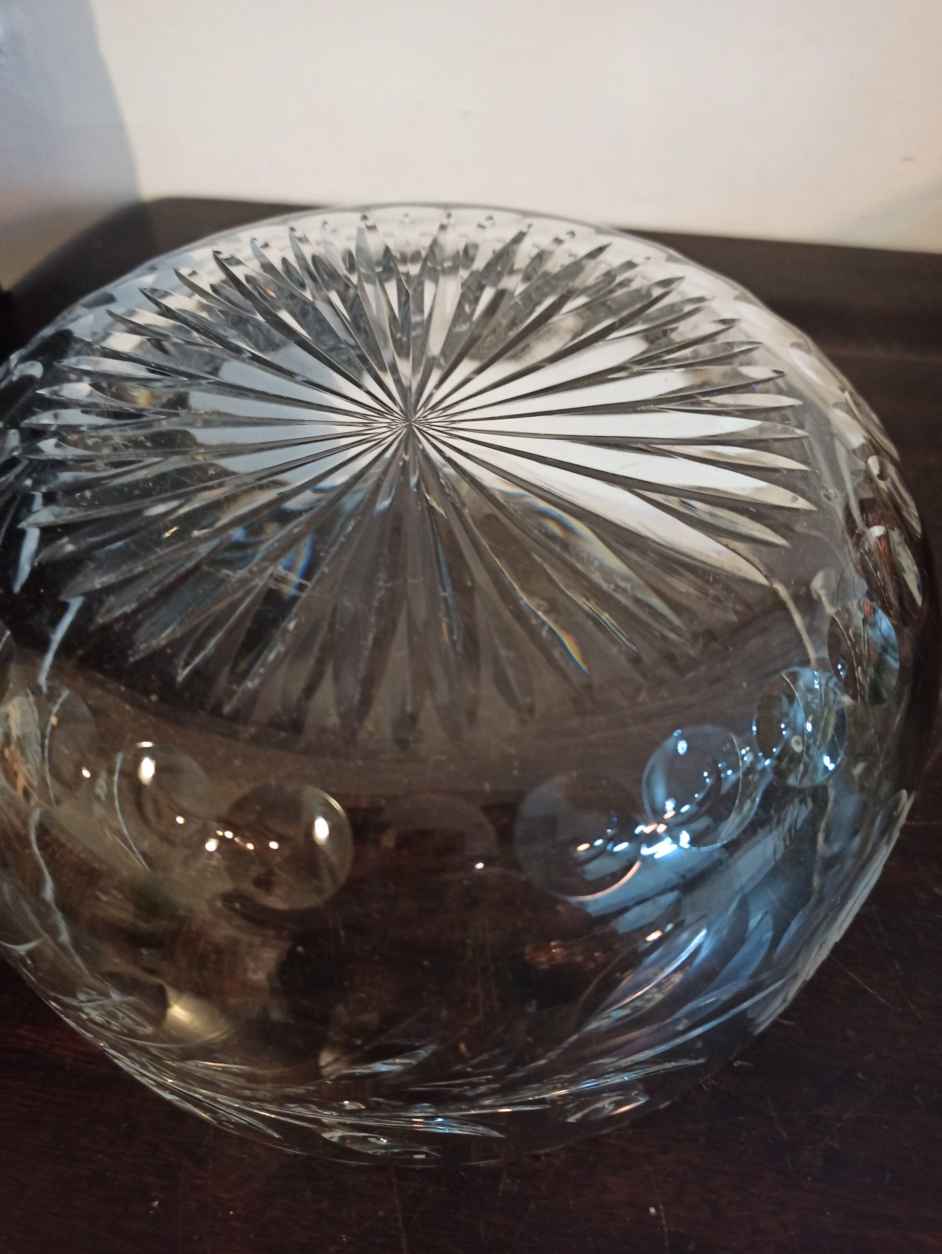 Lead Crystal Fruit Bowl. Excellent Condition. - Image 7