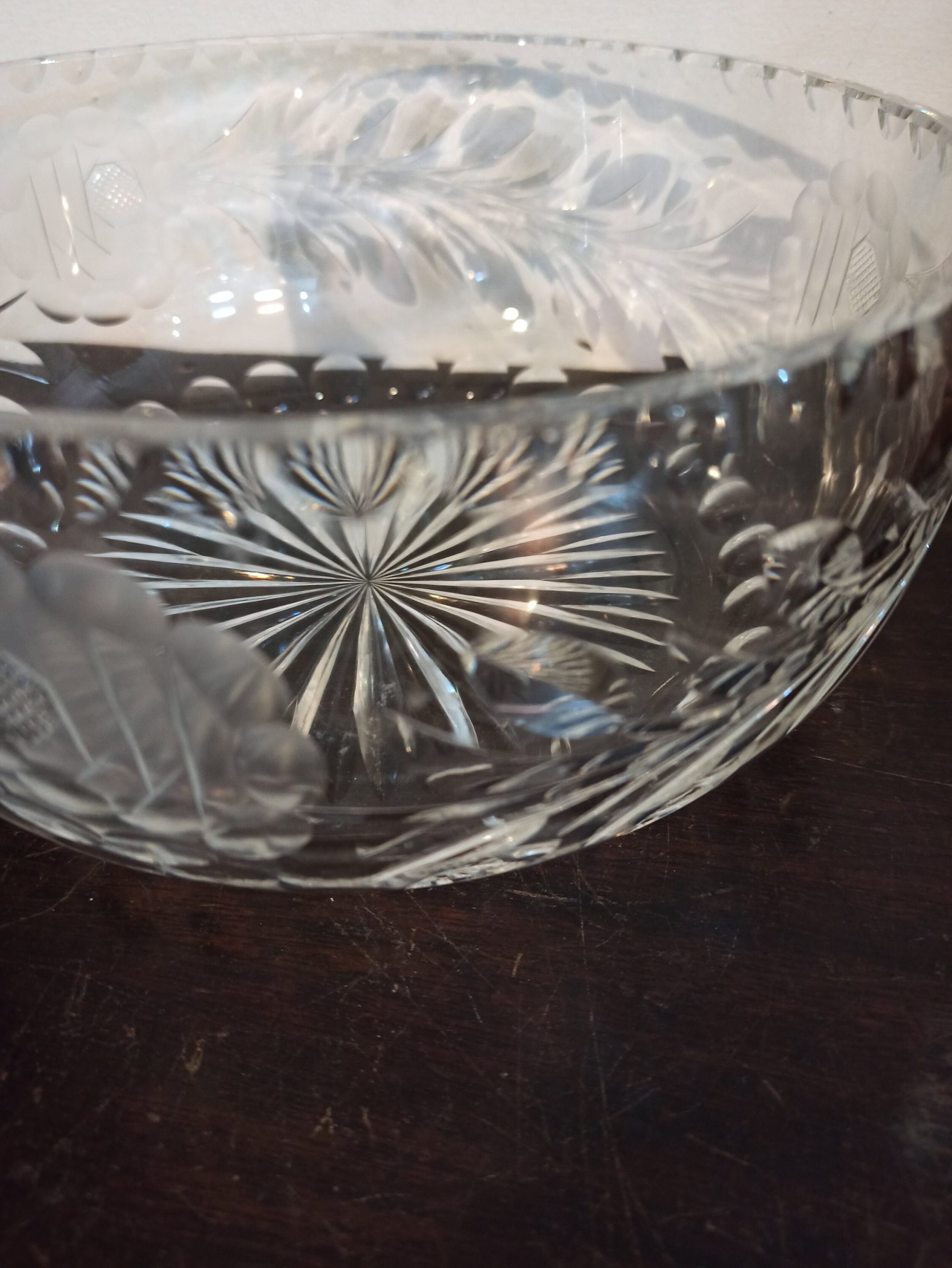 Lead Crystal Fruit Bowl. Excellent Condition. - Image 6