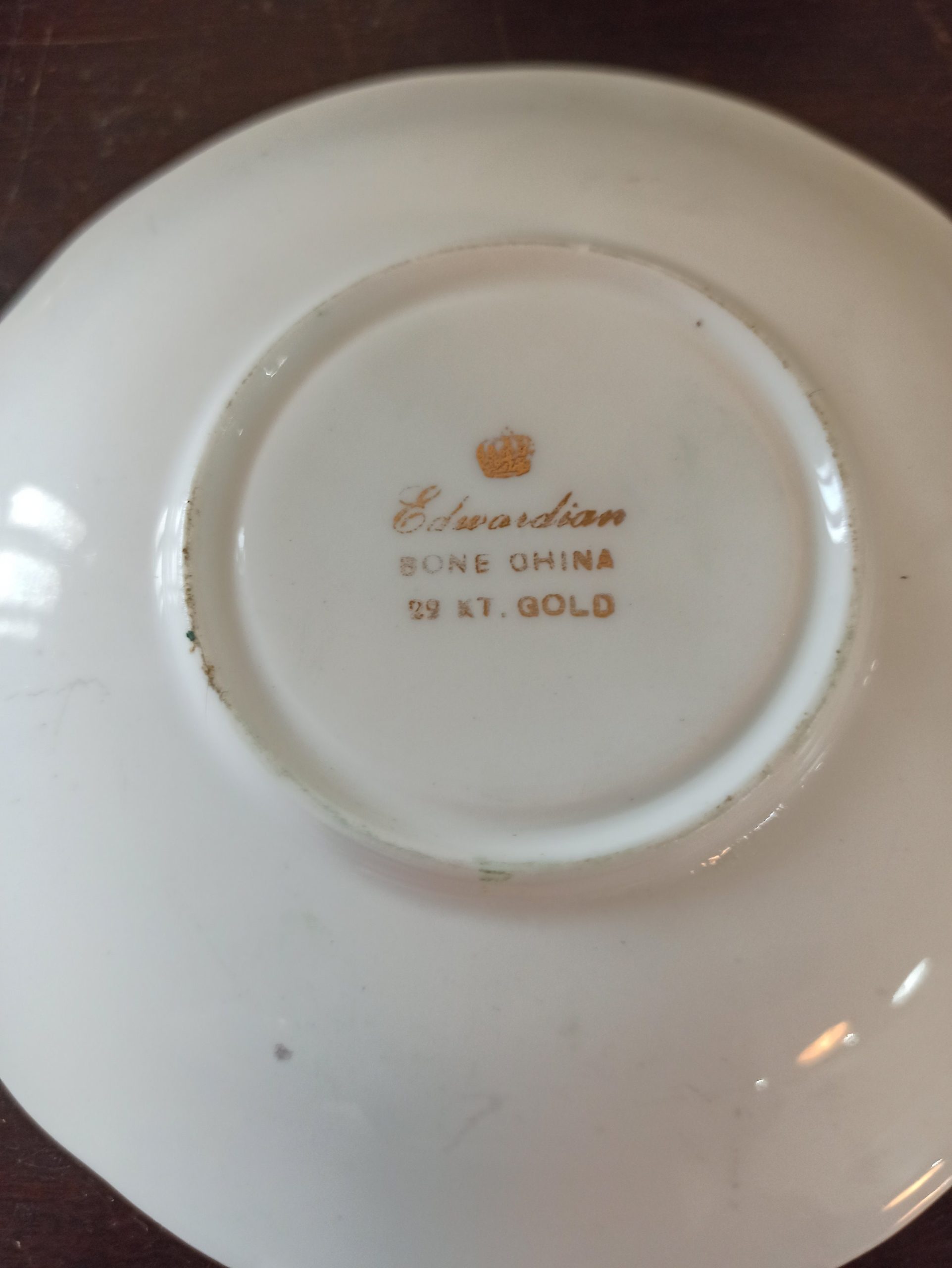 Two Edwardian Cups and Saucers, Black and Green With Gold Edge - Bone China - Image 9