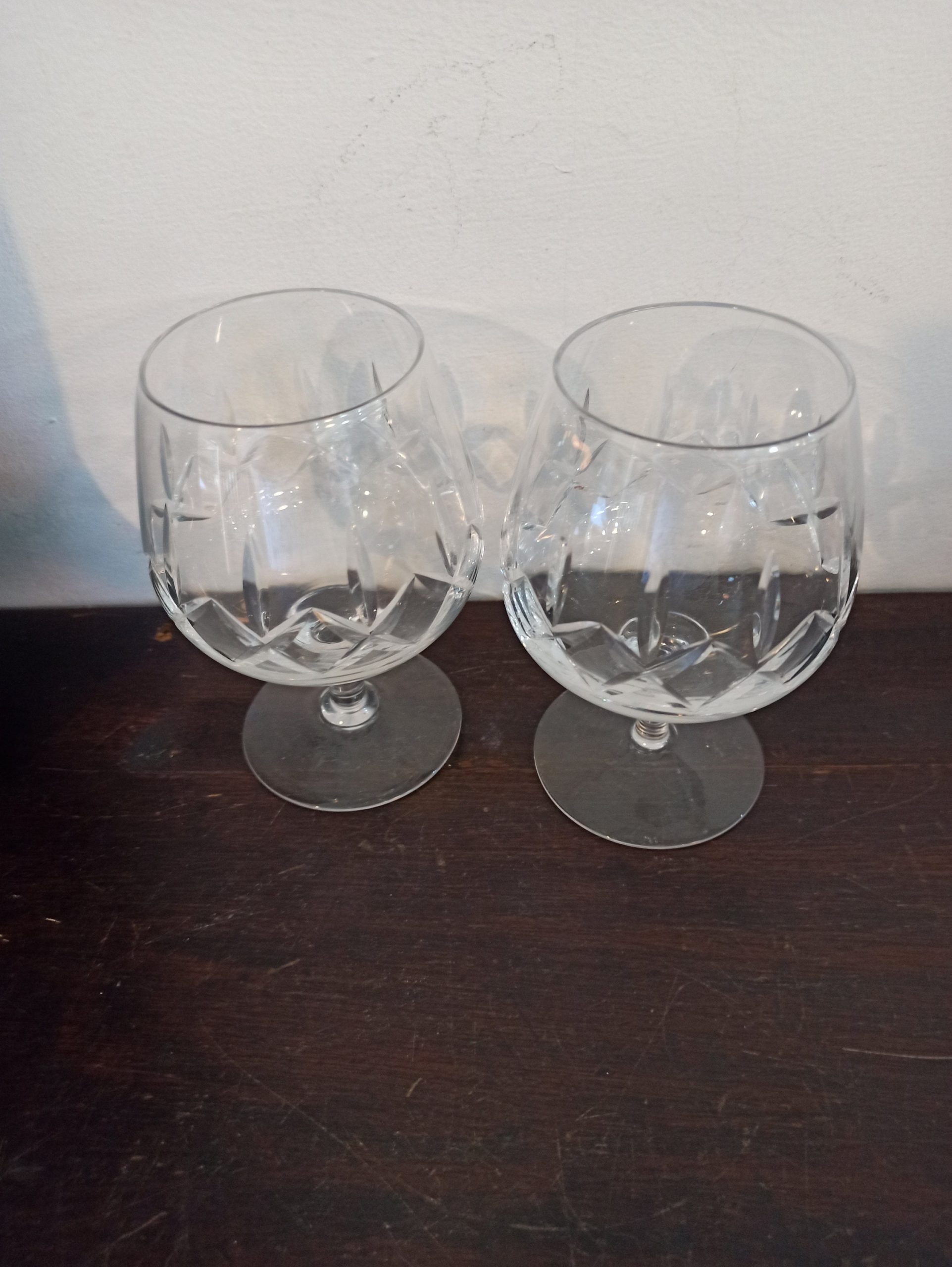 A Pair of Vintage Lead Crystal Brandy Glasses. - Image 3