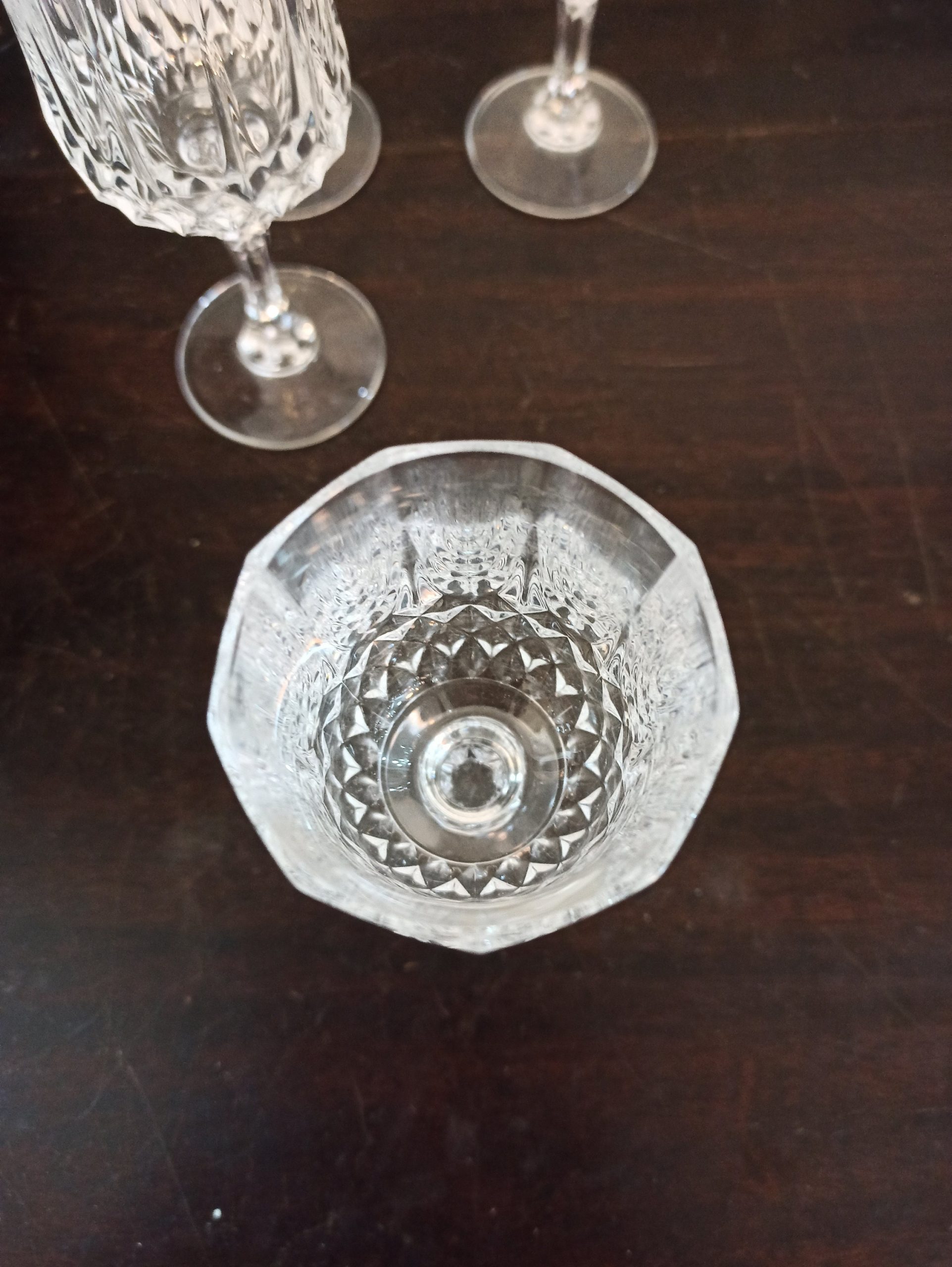 Set of 4 Lead Crystal Wine / Sherry Glasses. Excellent Condition. - Image 8