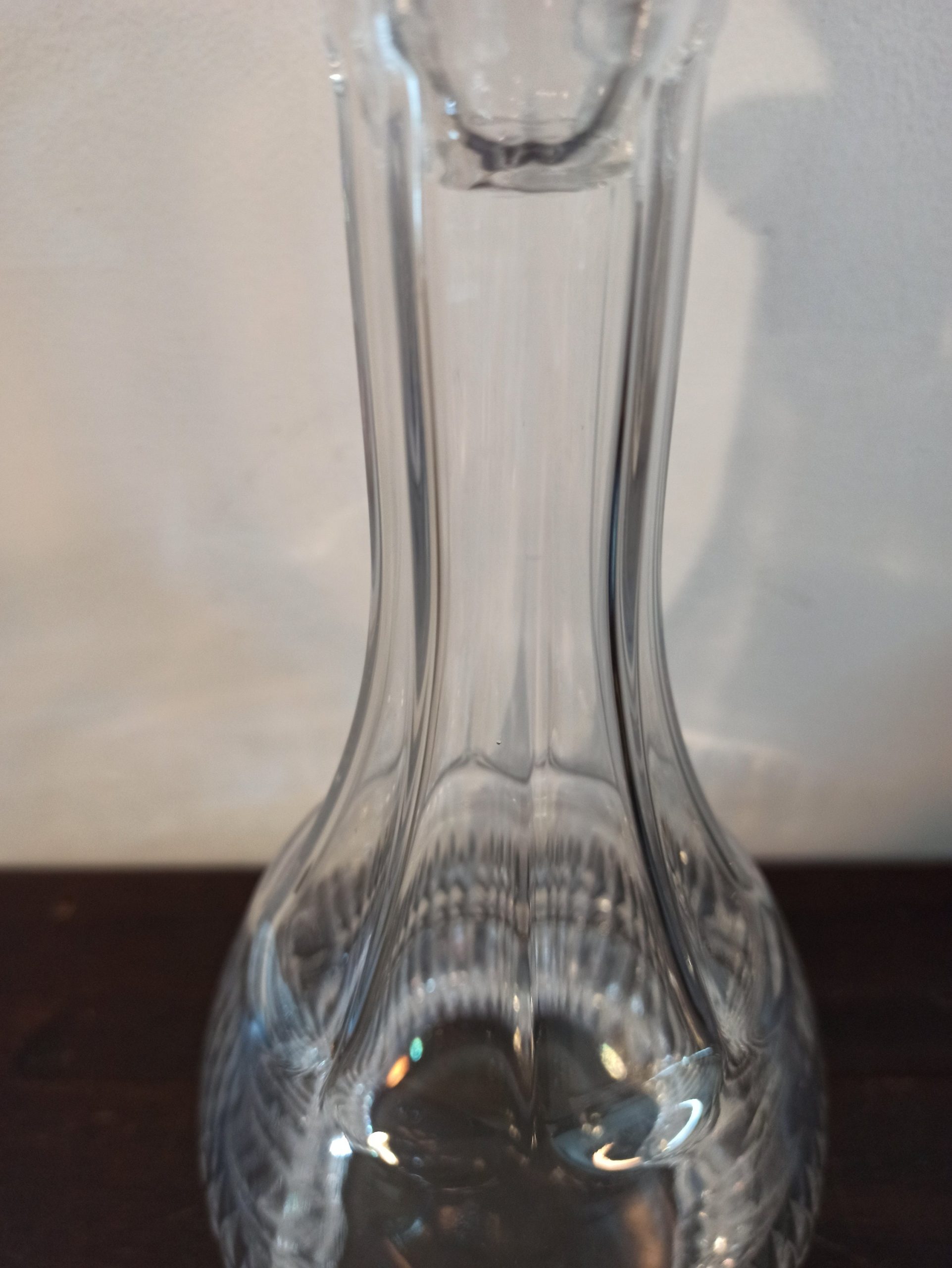 Vintage Tall Glass Decanter With Stopper. Excellent Condition. - Image 5