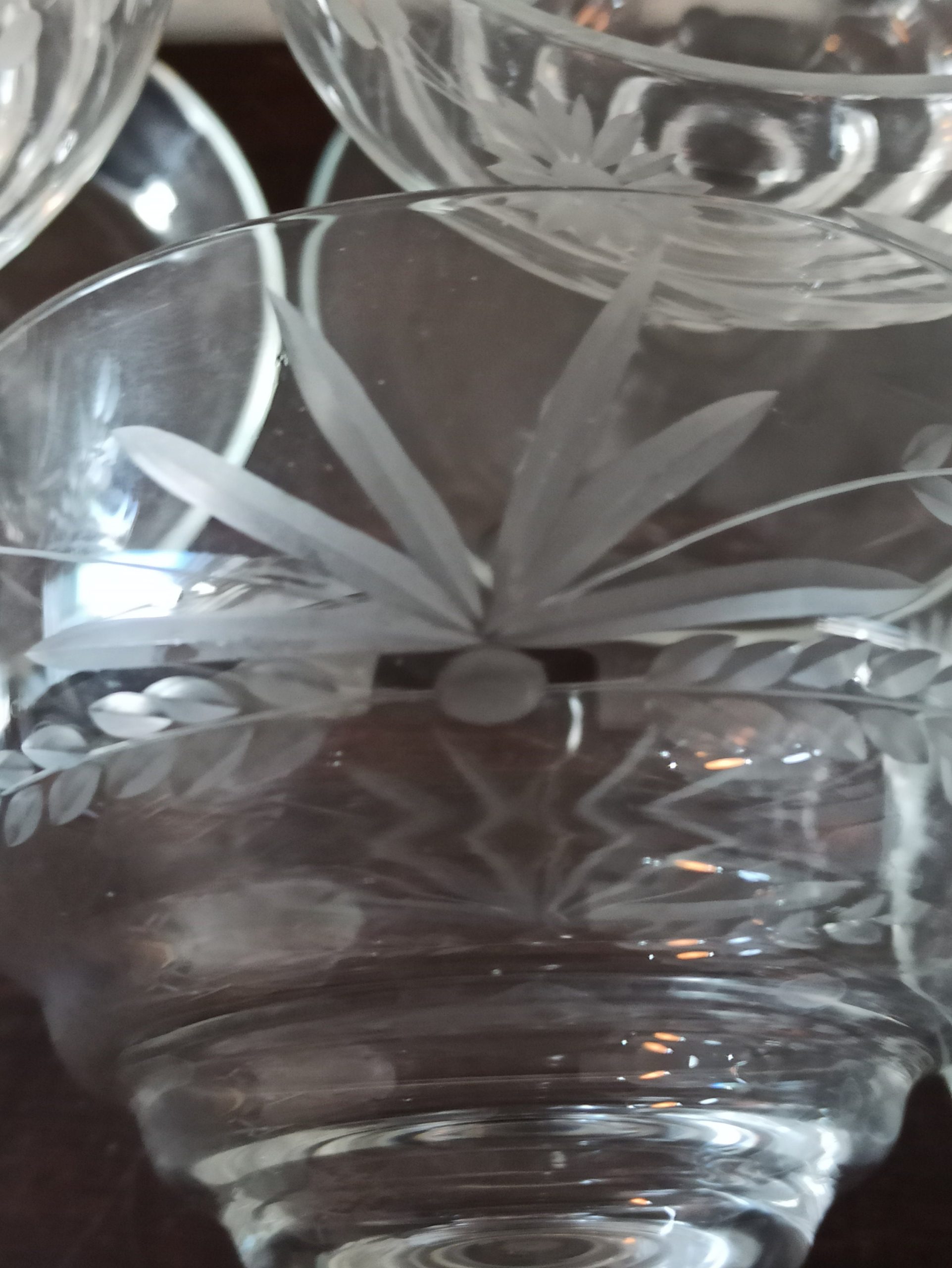 Vintage 4 Glass Dessert Dishes With Spoon Rest Trays. - Image 5