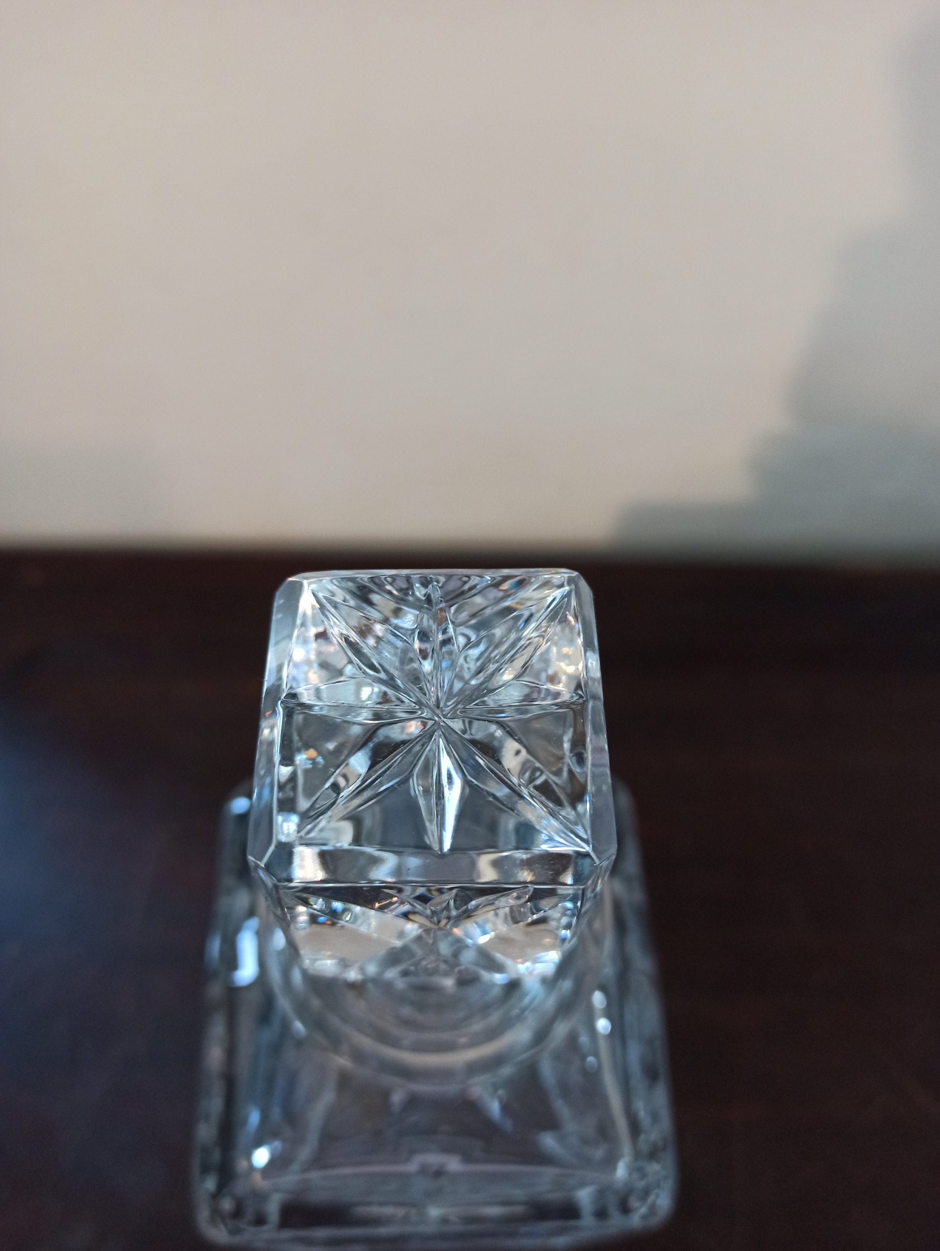 Vintage Square Shoulder Lead Crystal Decanter. Stopper Fits Perfectly. Pin Wheel Design. Very Good Condition. - Image 3