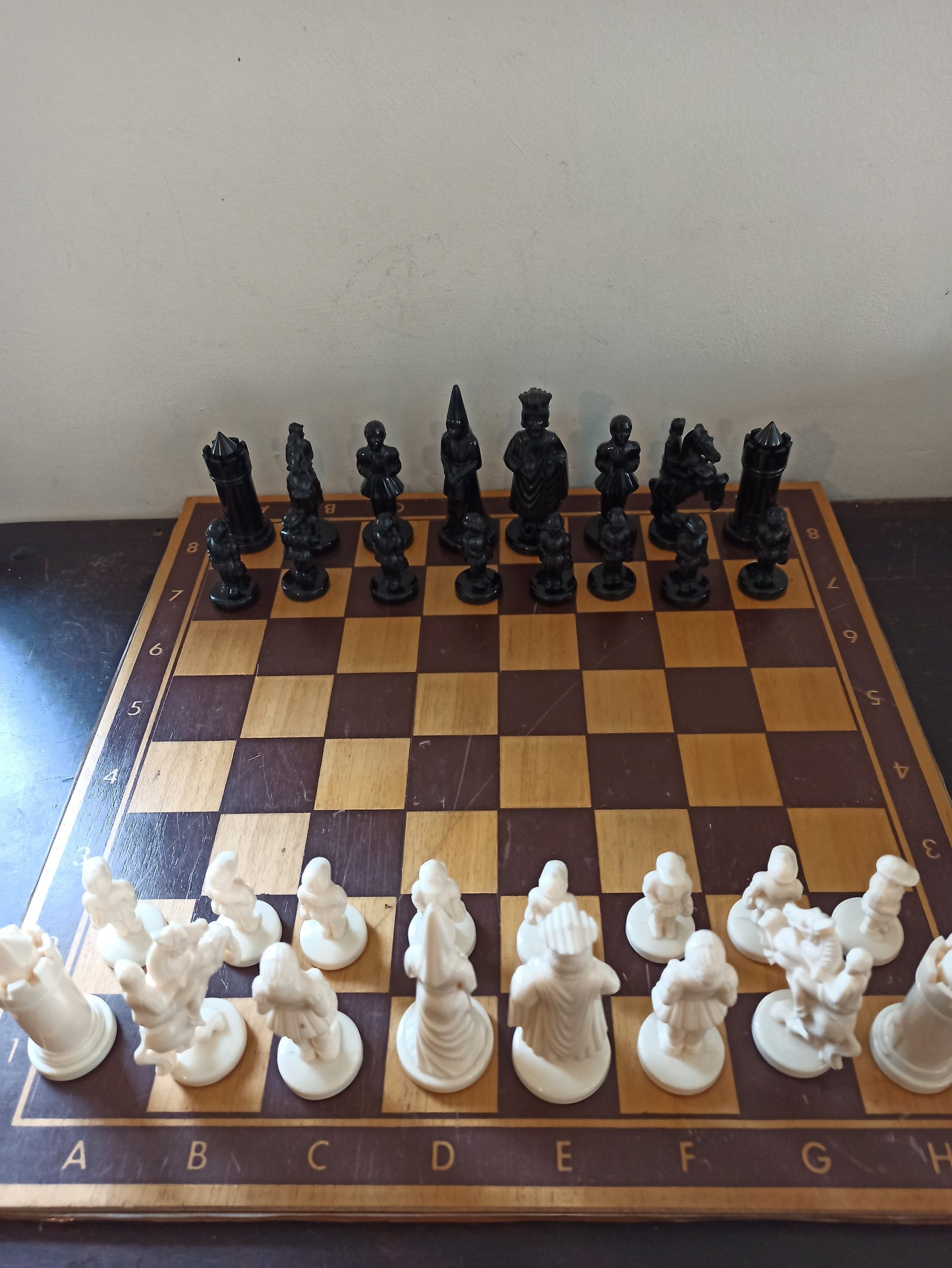 Vintage Chess Set & Pieces. Chess Pieces Boxed. - Image 2