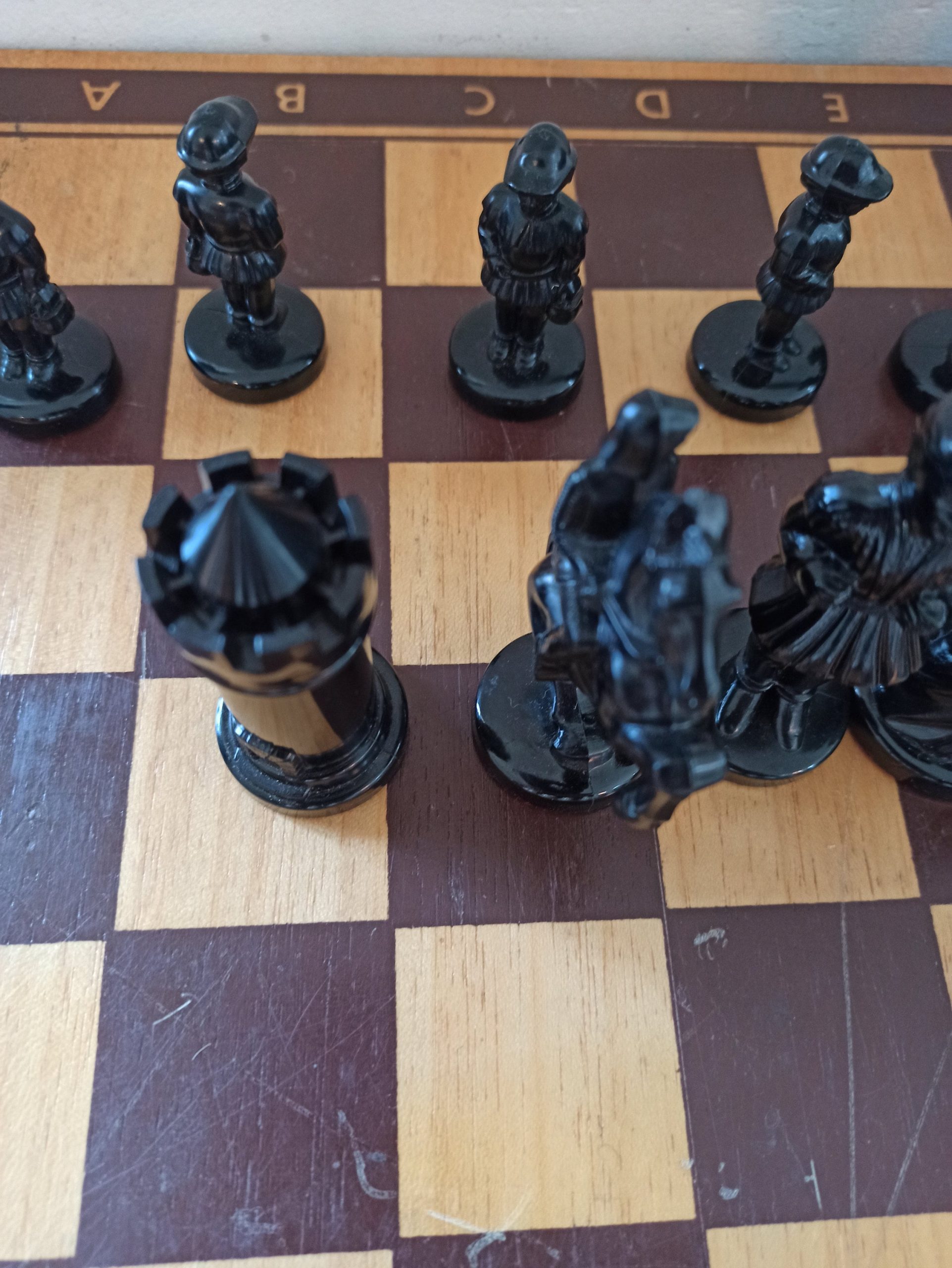 Vintage Chess Set & Pieces. Chess Pieces Boxed. - Image 3