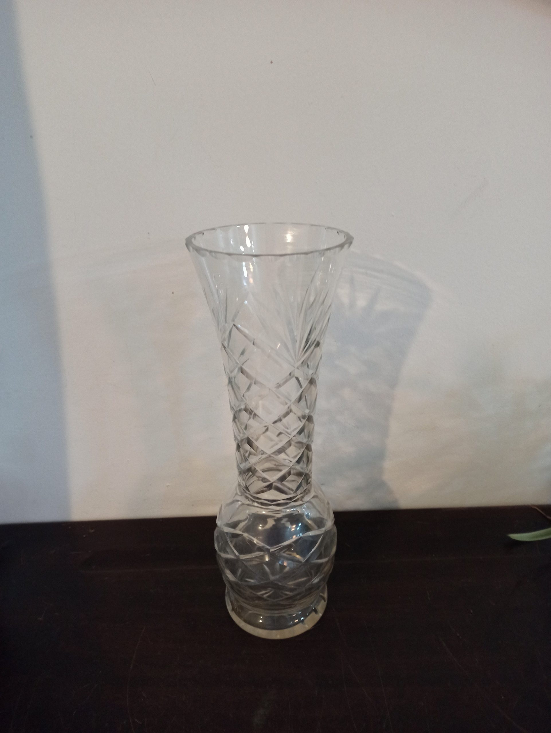 Tall Vintage Glass Clear Vase. Very Good Condition. - Image 2