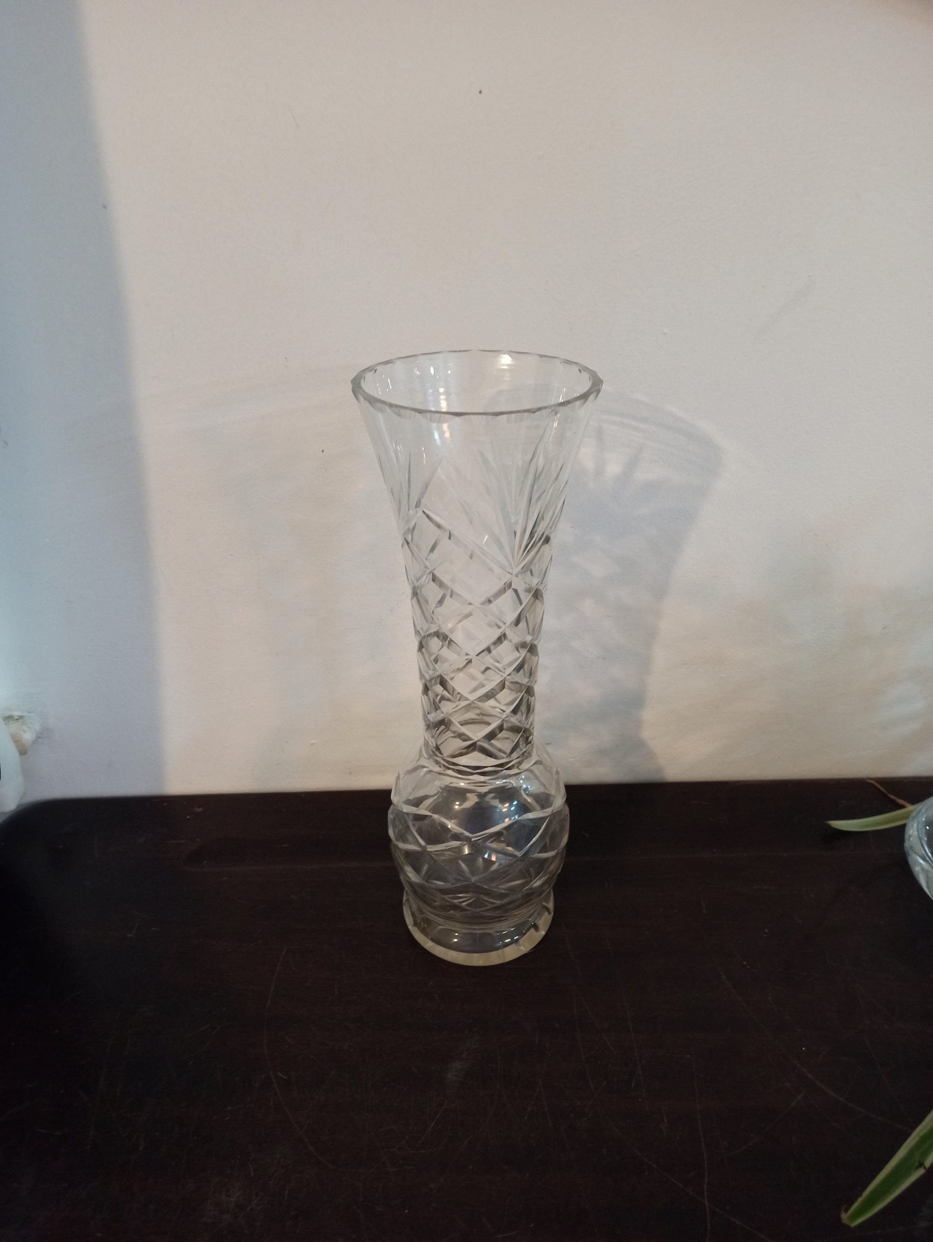 Tall Vintage Glass Clear Vase. Very Good Condition. - Image 3