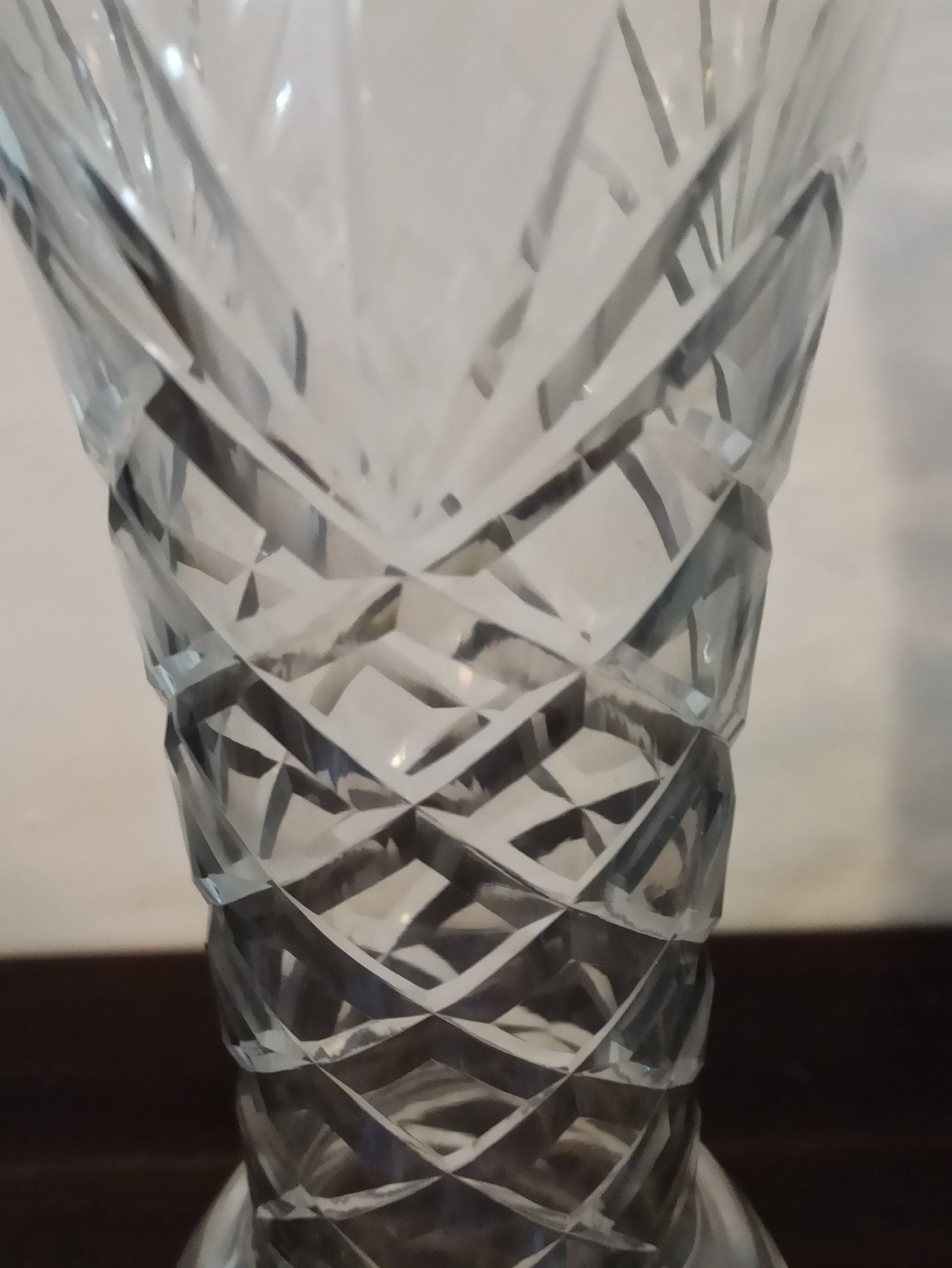 Tall Vintage Glass Clear Vase. Very Good Condition. - Image 10