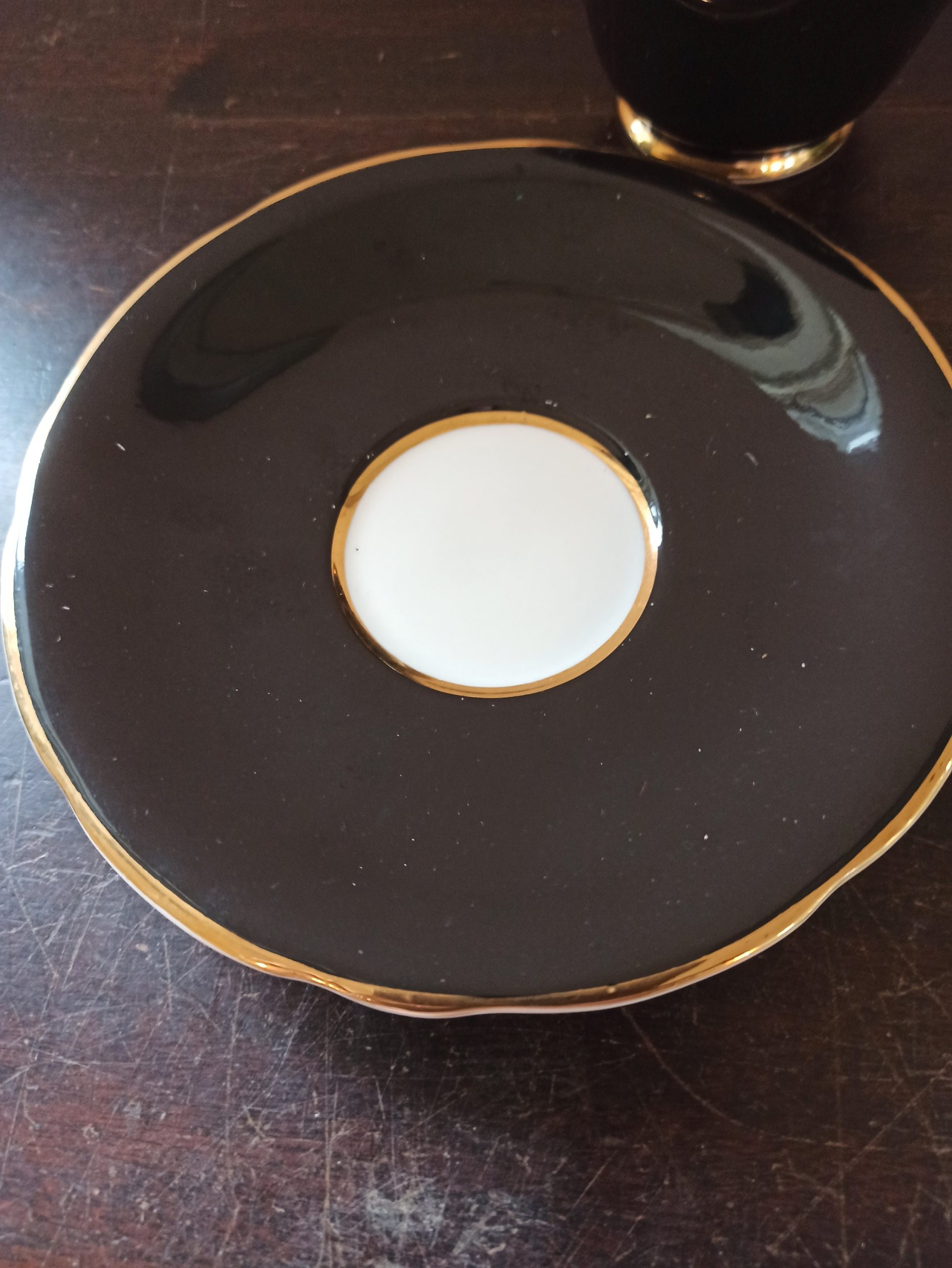 Two Edwardian Cups and Saucers, Black and Green With Gold Edge - Bone China - Image 5