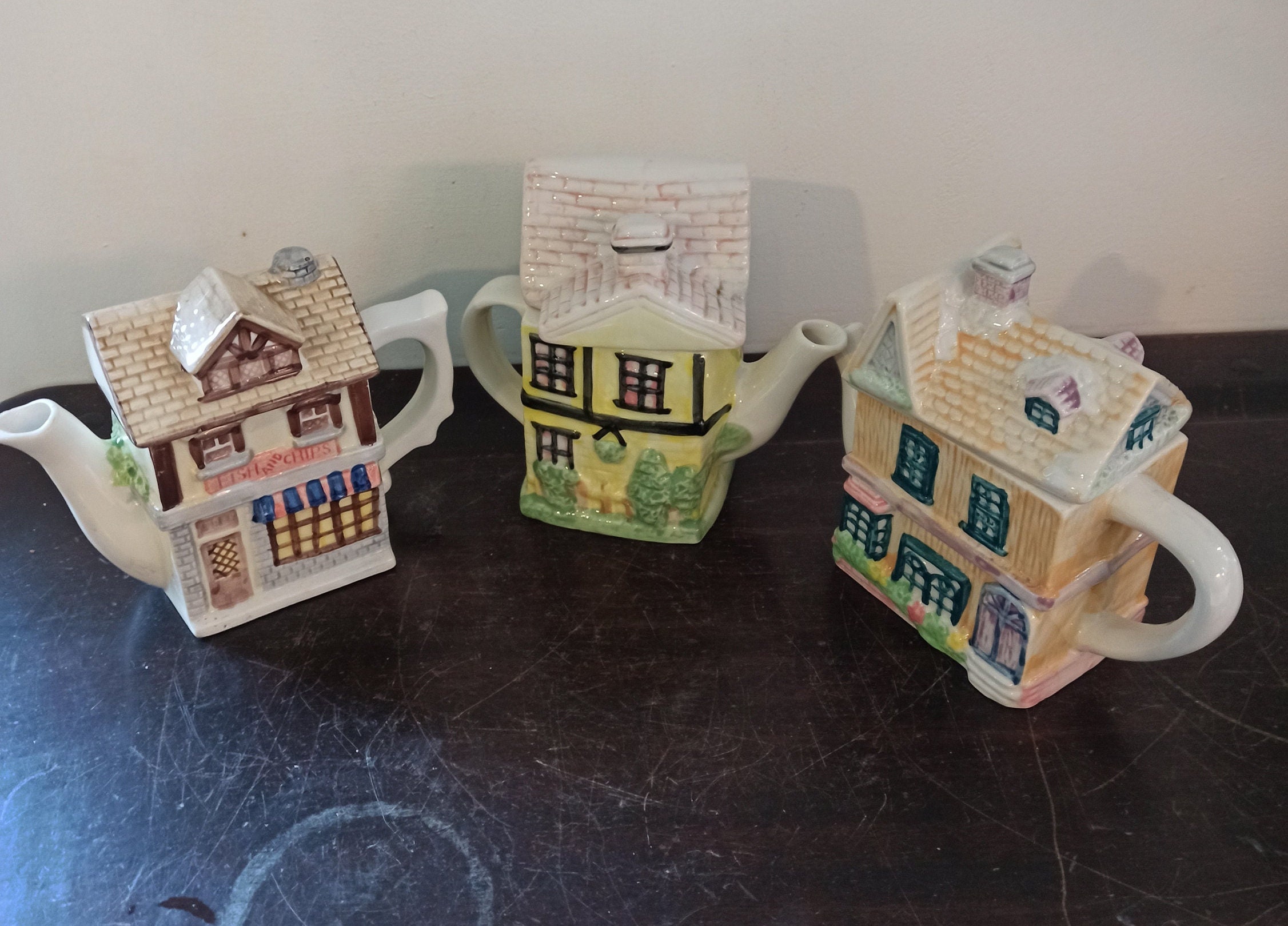 Vintage Novelty Cottage Teapots. Set of Three. All in Good Overall Condition.