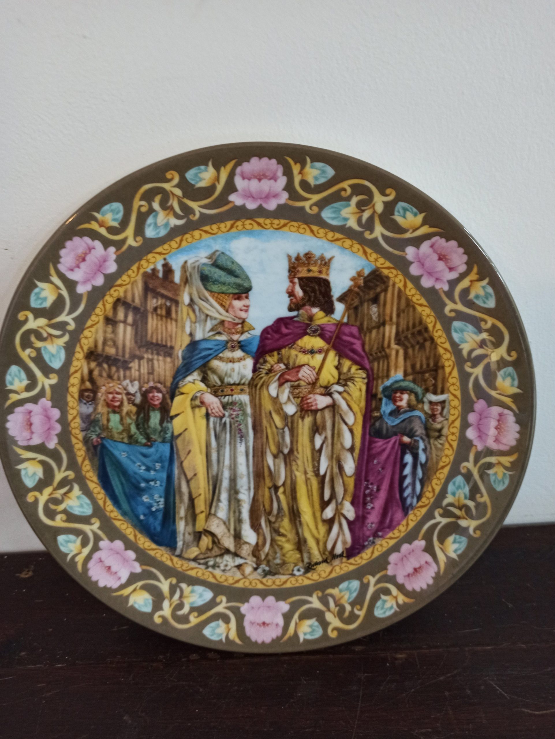 Wedgwood King Arthur Collectable Plates. Excellent Condition. - Image 5