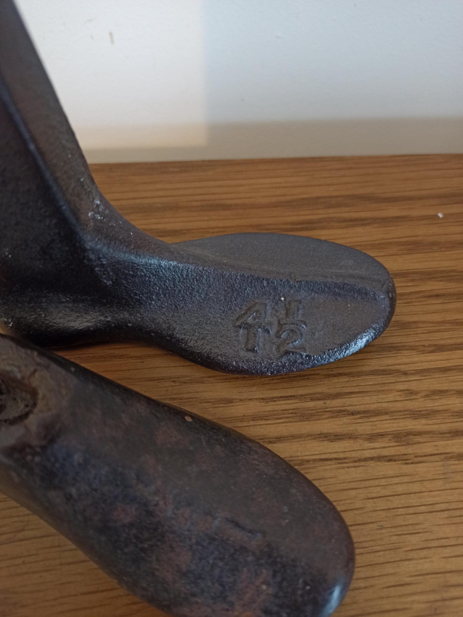 Vintage Cobblers Shoe Last. Cast Iron. - Image 9