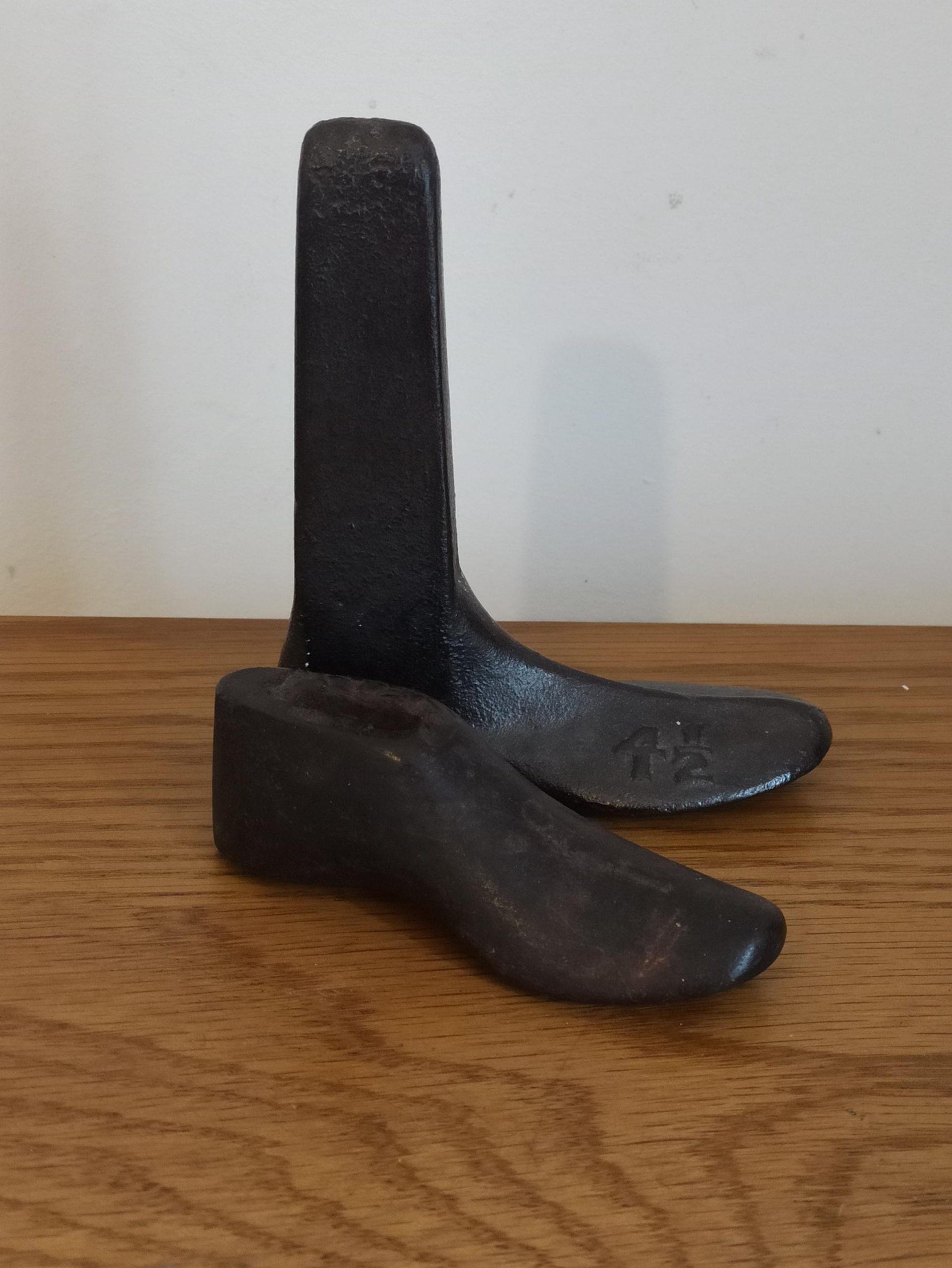 Vintage Cobblers Shoe Last. Cast Iron. - Image 8