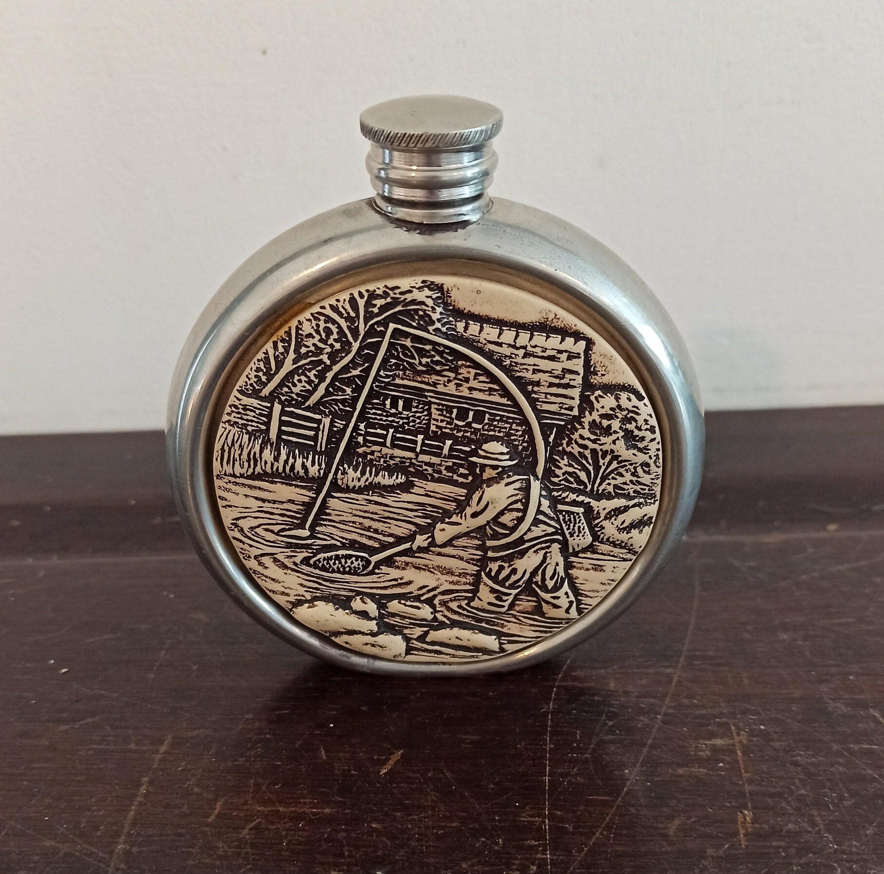 Collectable English Vintage Pewter Hip Flask. Very Good Condition. 4oz.