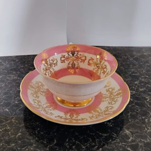 Vintage Royal Grafton Pink and White Floral tea cup duo. Very Good to Excellent condition.