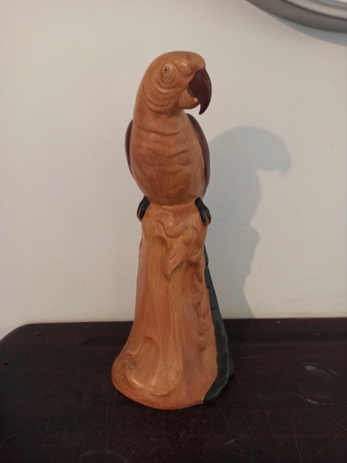 Vintage Parrot Statue. Very Good Condition. Very Tall - 41cm.