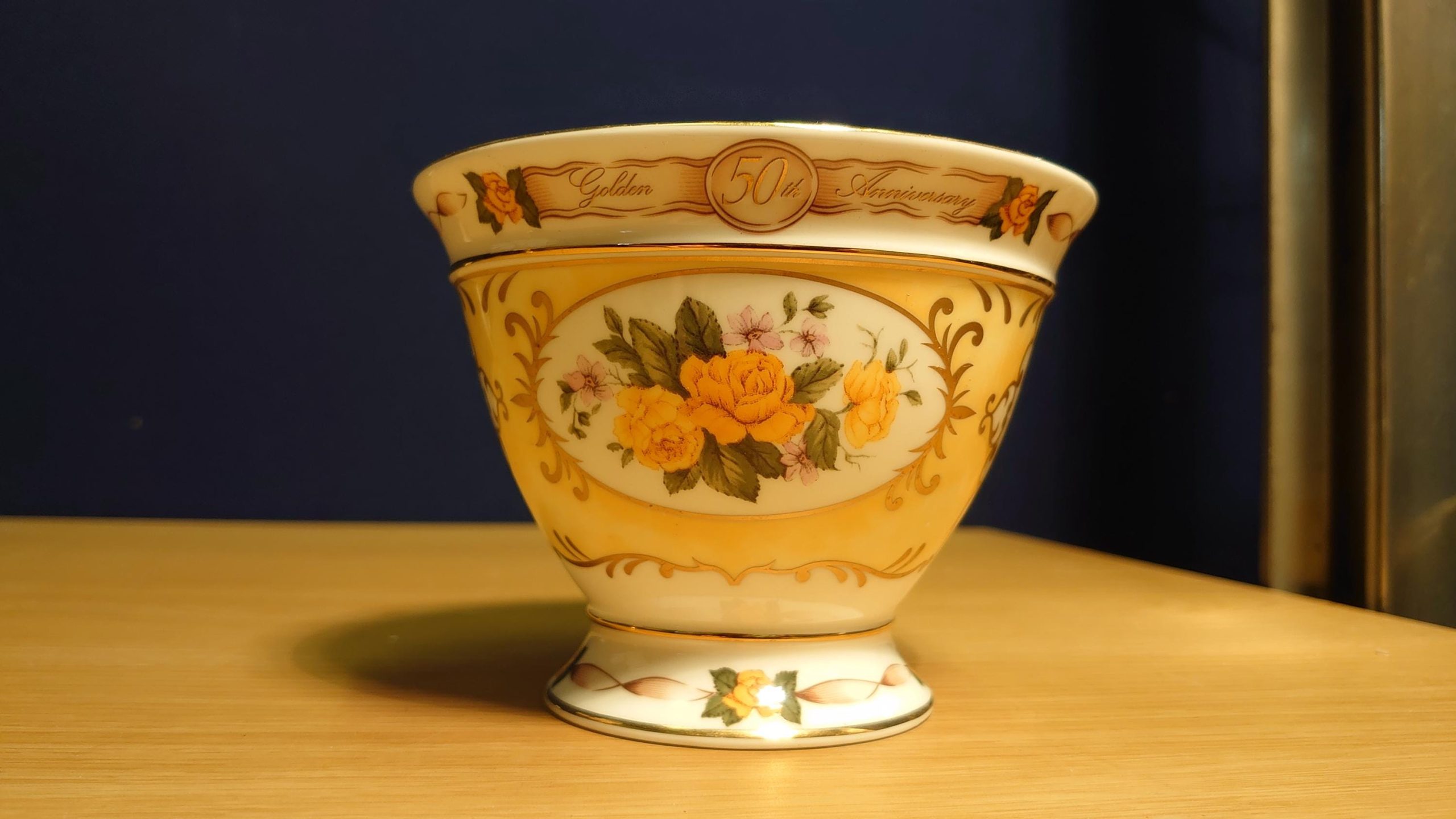 PollyAnna Fine Bone China Golden Anniversary Rose Bowl. Very good condition