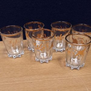 Set of 6 Shot Glasses. Vintage. Gold Decoration. Very Good Overall Condition.