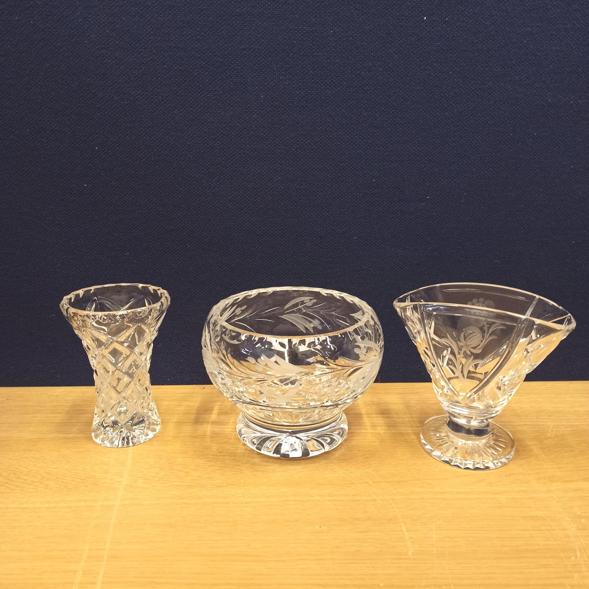Three Decorative Vases. Vintage. One Bowl Type, One Minature And One Mantle Style Vase. Very Good Condition.