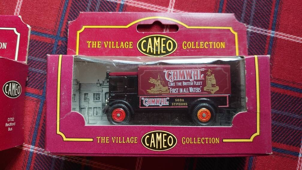 Set of 3 Cameo Village Collection Miniature Toy Cars - Image 4