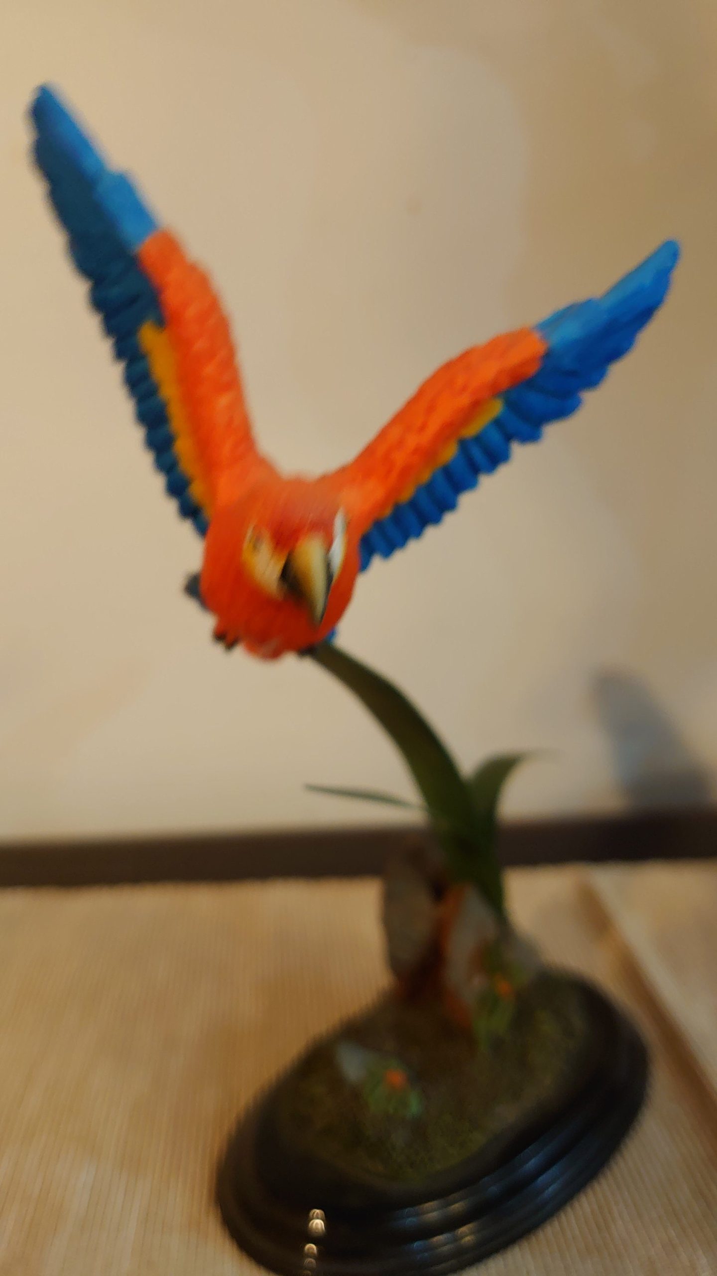 Two Mobile Flying Parrot figurines - Very good to excellent condition - Image 4