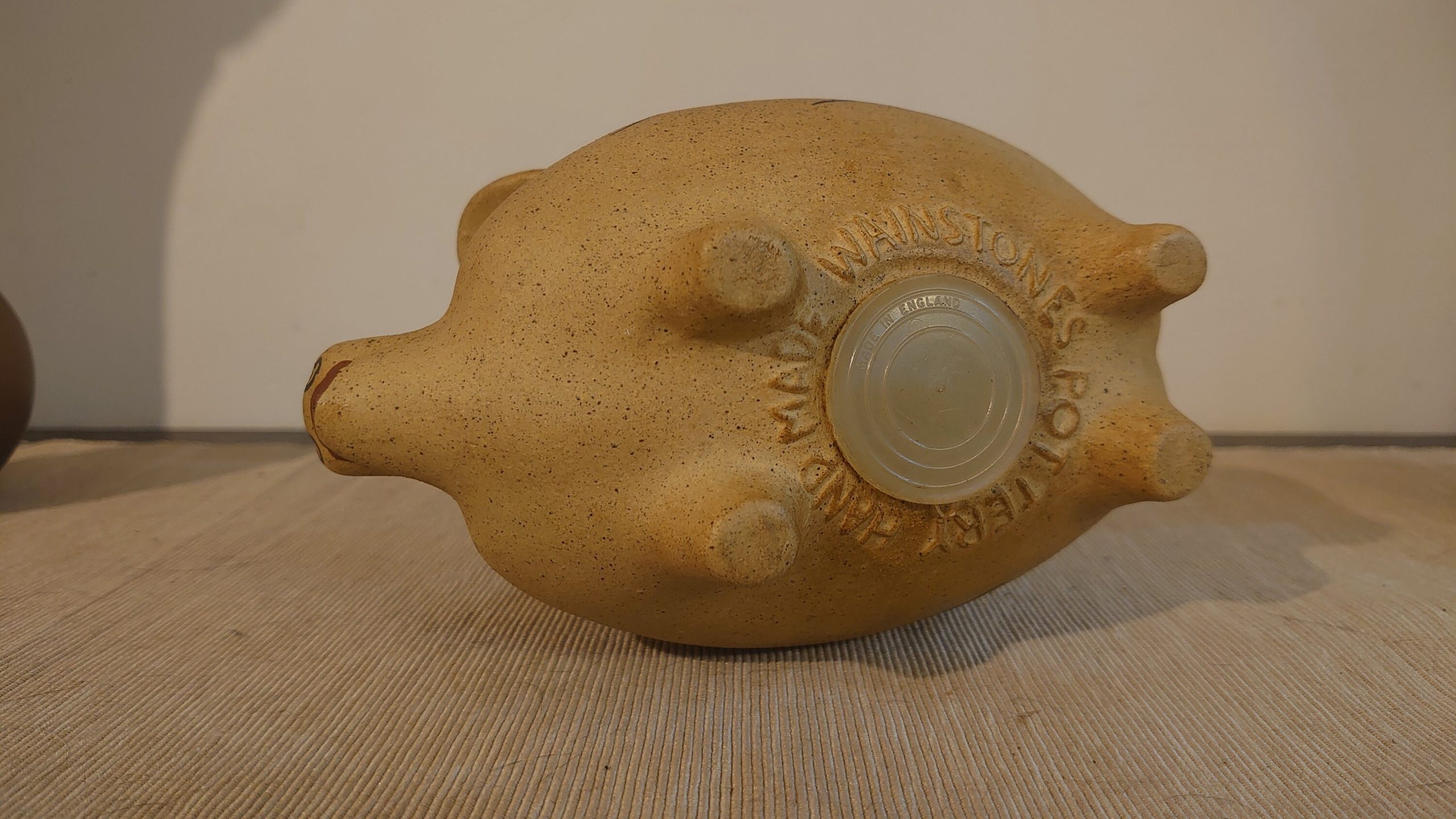 A Beautifully Created and Painted Ceramic Salt-Glaze Pig Piggy Bank - Excellent Condition - Image 5