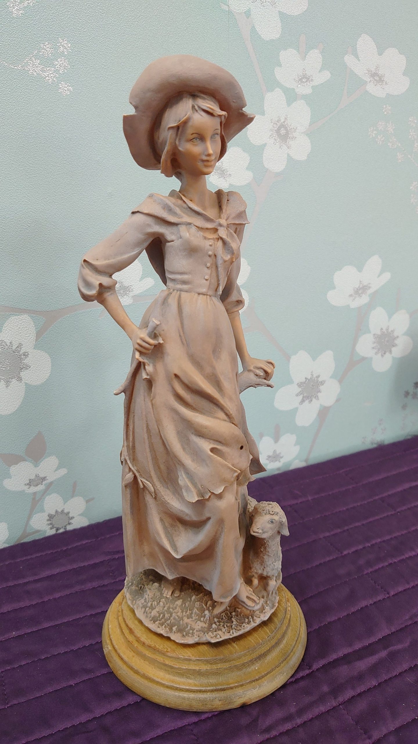 Shepherdess with Sheep Statue - Good to Very Good Condition - 31.5cm tall - 11cm diameter - Image 4