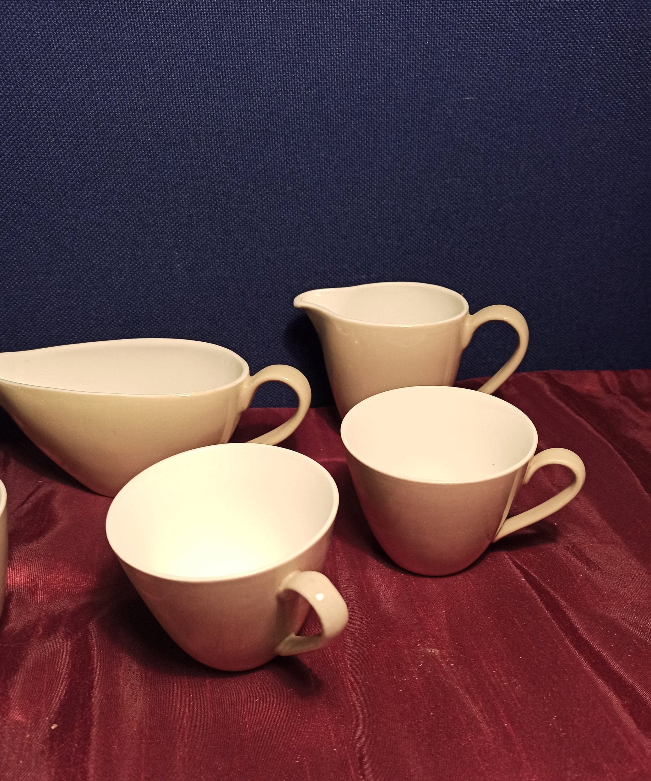 Johnson Brothers Retro Sage Green Part Tea Set. 7 Pieces. Very Good Condition - Image 4