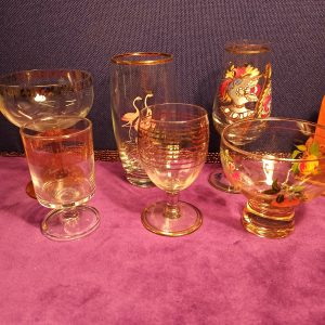 Set of 6 Decorative Glasses. Assorted Types. Good Condition.