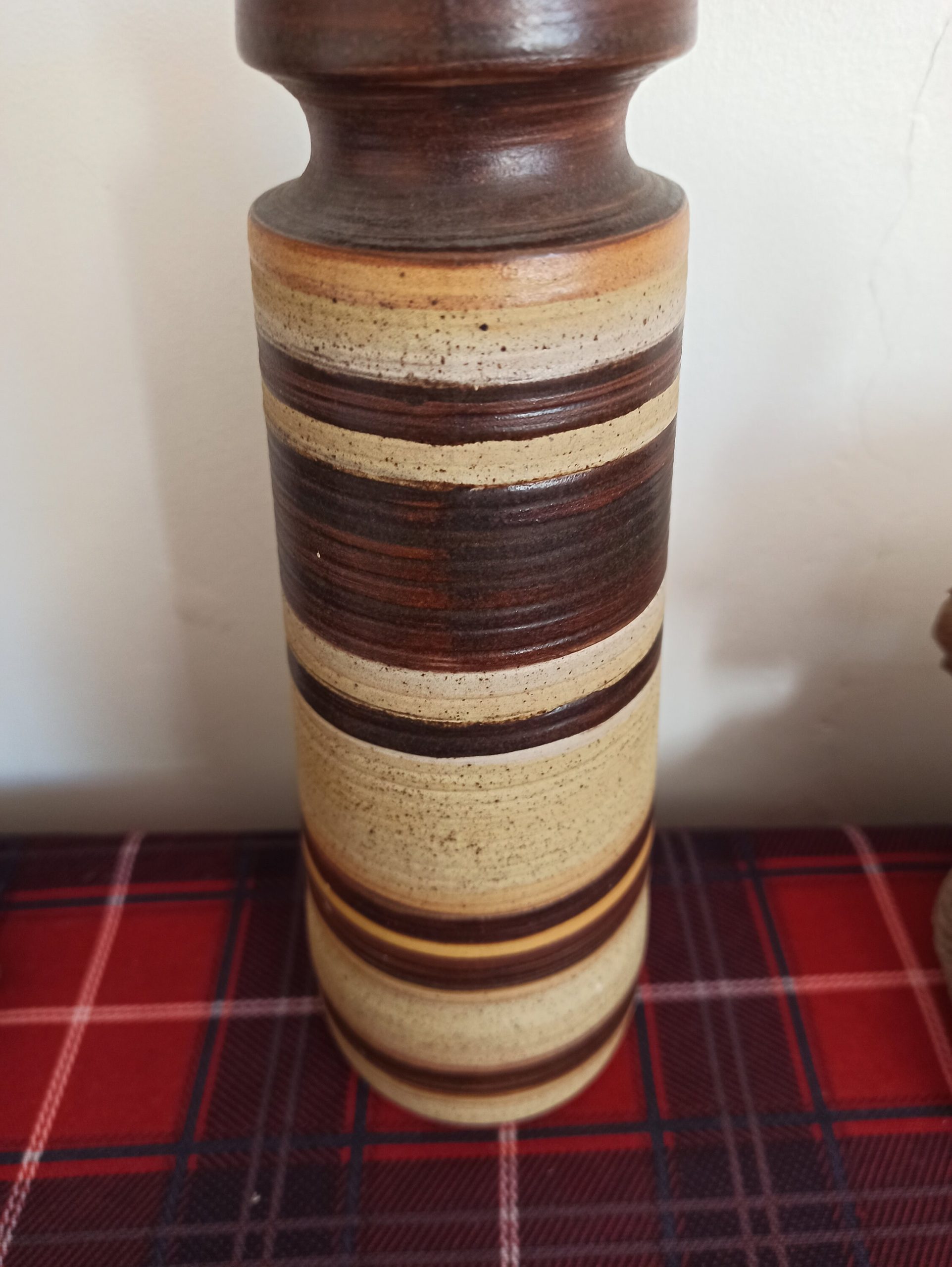 Bror Hayil Israel Vase. Excellent Condition. - Image 3