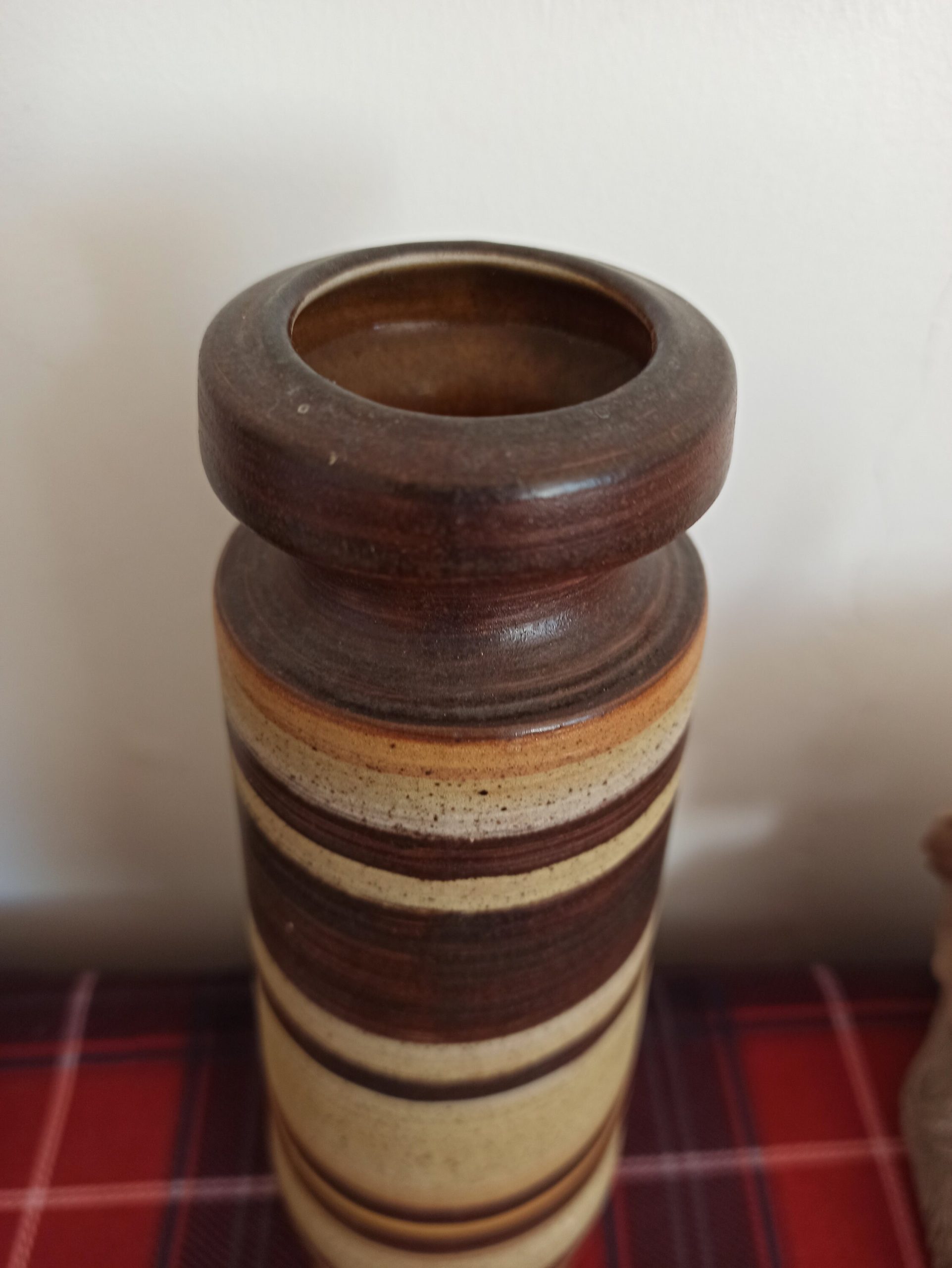 Bror Hayil Israel Vase. Excellent Condition. - Image 2