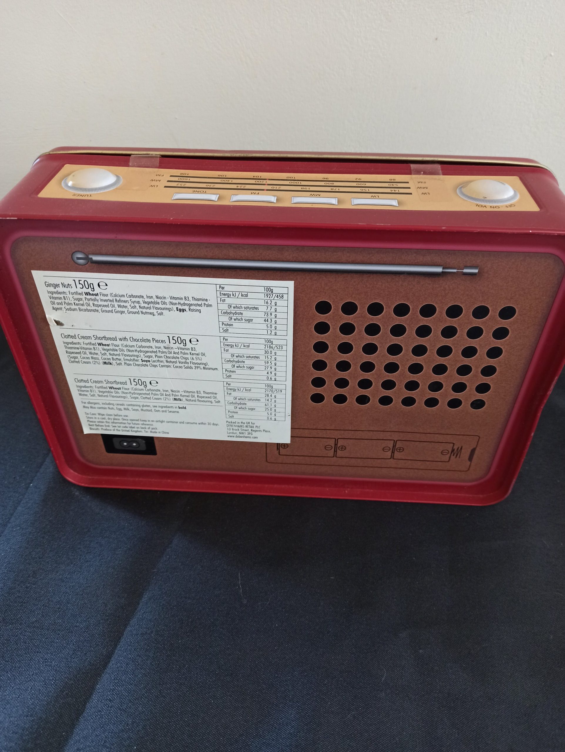 Radio Biscuit Tin - Image 5
