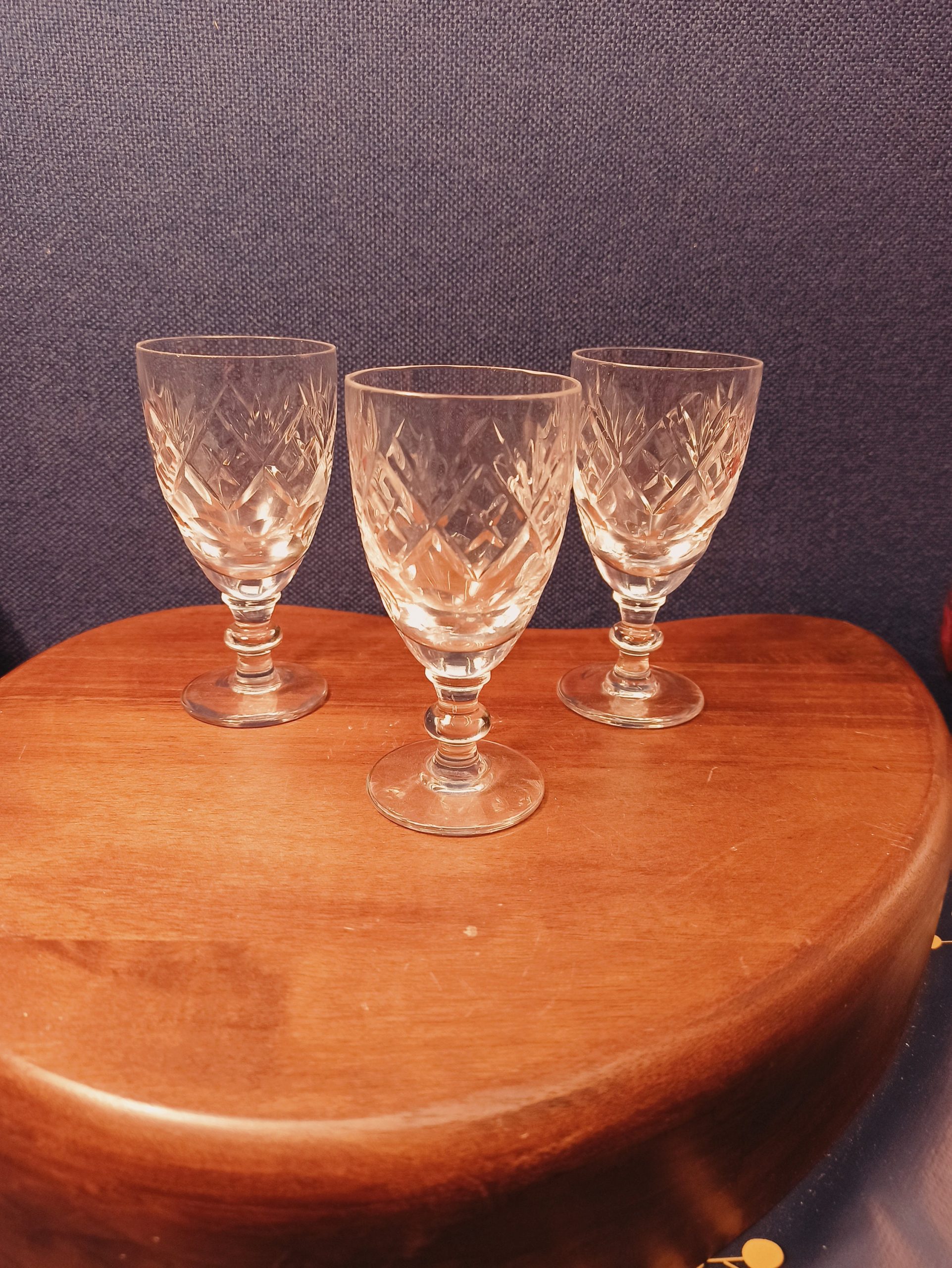 Vintage Trio of Sherry / Liqueur Glasses. Very Good Condition - Image 2