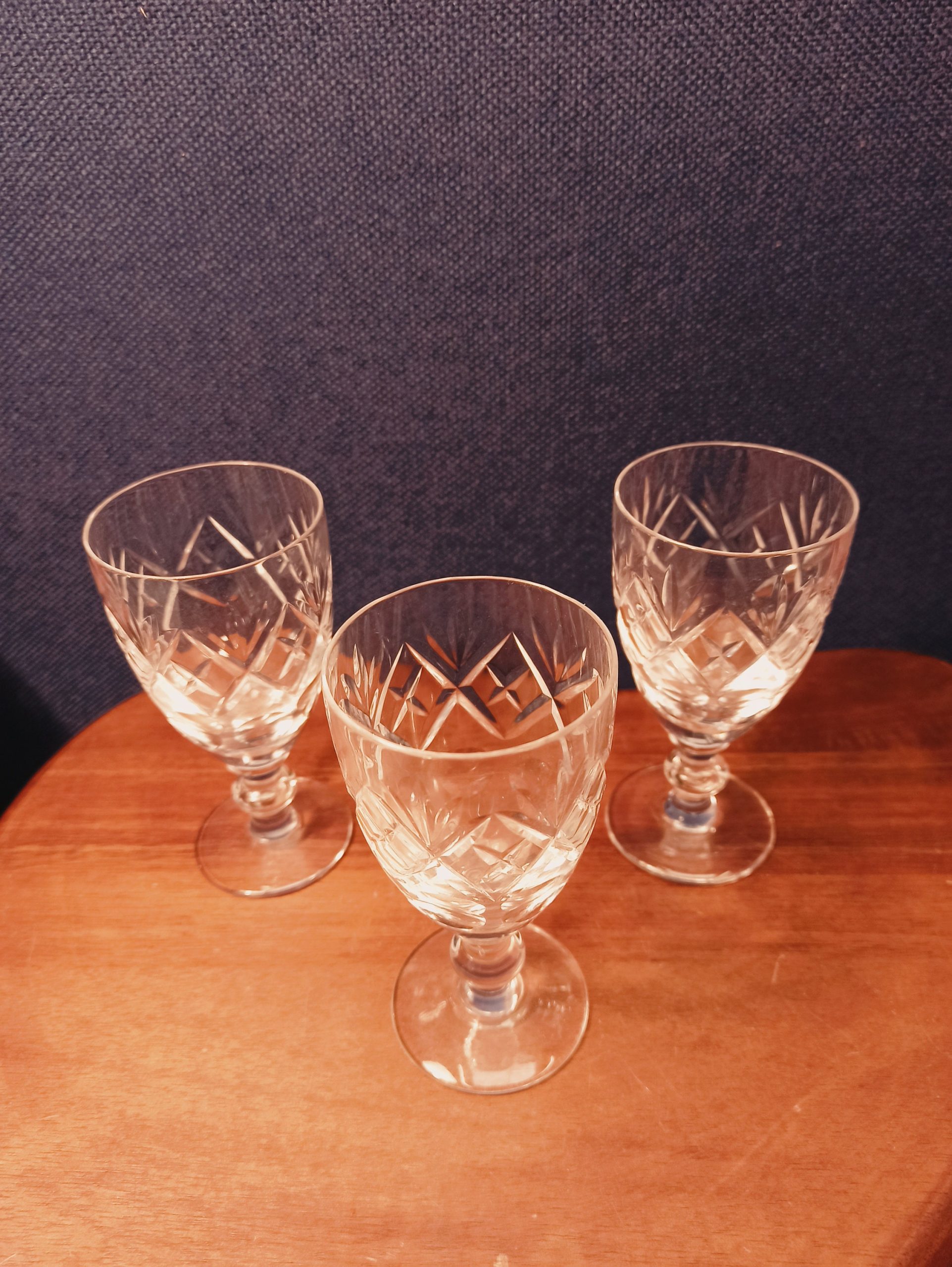 Vintage Trio of Sherry / Liqueur Glasses. Very Good Condition - Image 3