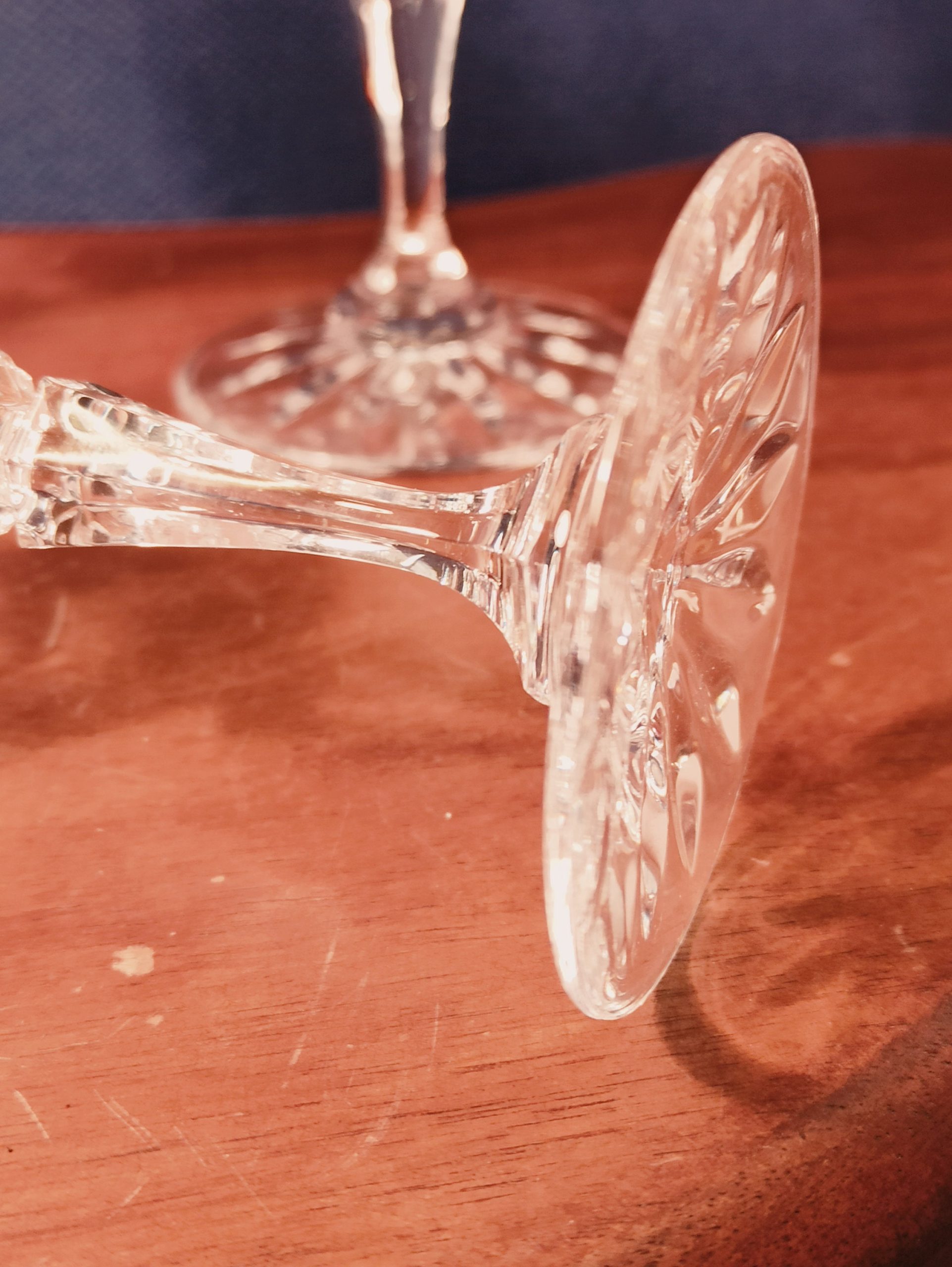 3 Small Vintage Lead Crystal Wine Glasses. Very Good Condition. - Image 6