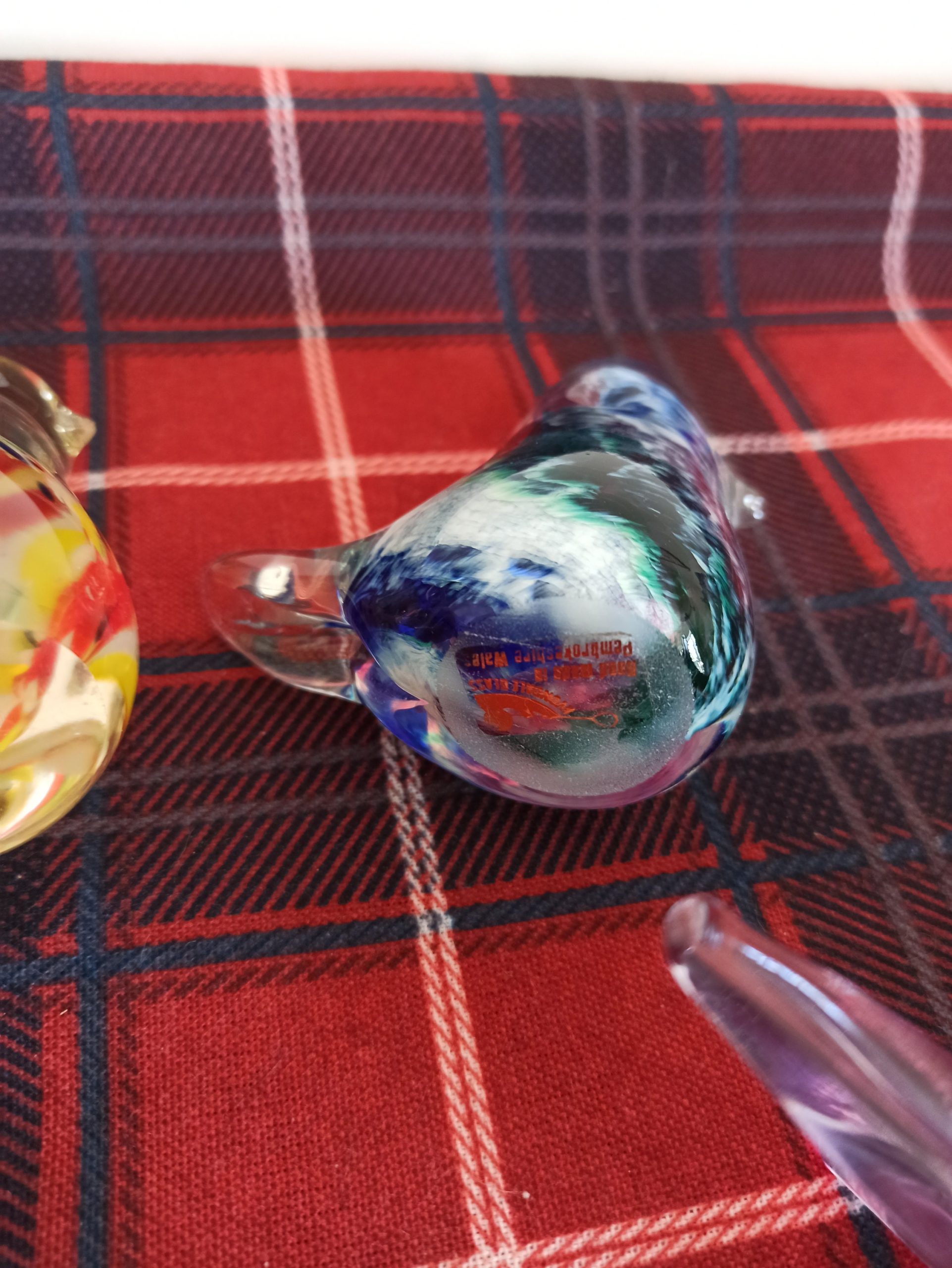 Set of 4 Glass Bird Ornaments. All In Very Good Condition. - Image 9