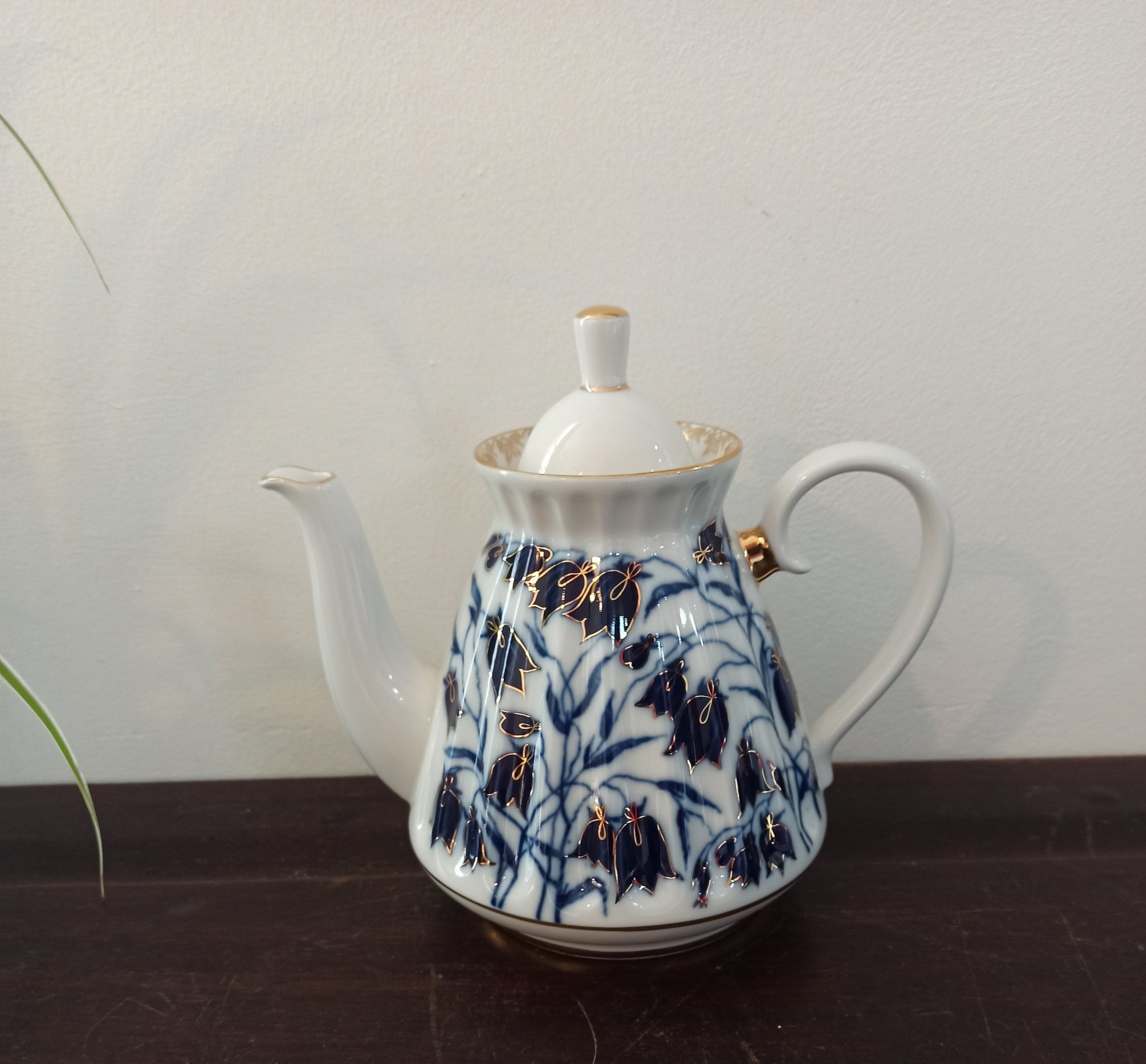 Vintage Lamonosov Russian Teapot. Excellent Condition. Hand Painted. Ribbed Style Body. 22ct. Gold Paint. Imperial Porcelain Factory.
