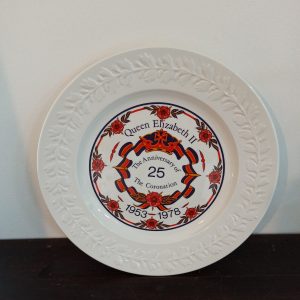 Vintage Coronation Plate. Elizabeth II. (1953 - 1978). Made By Adams. Excellent Condition.