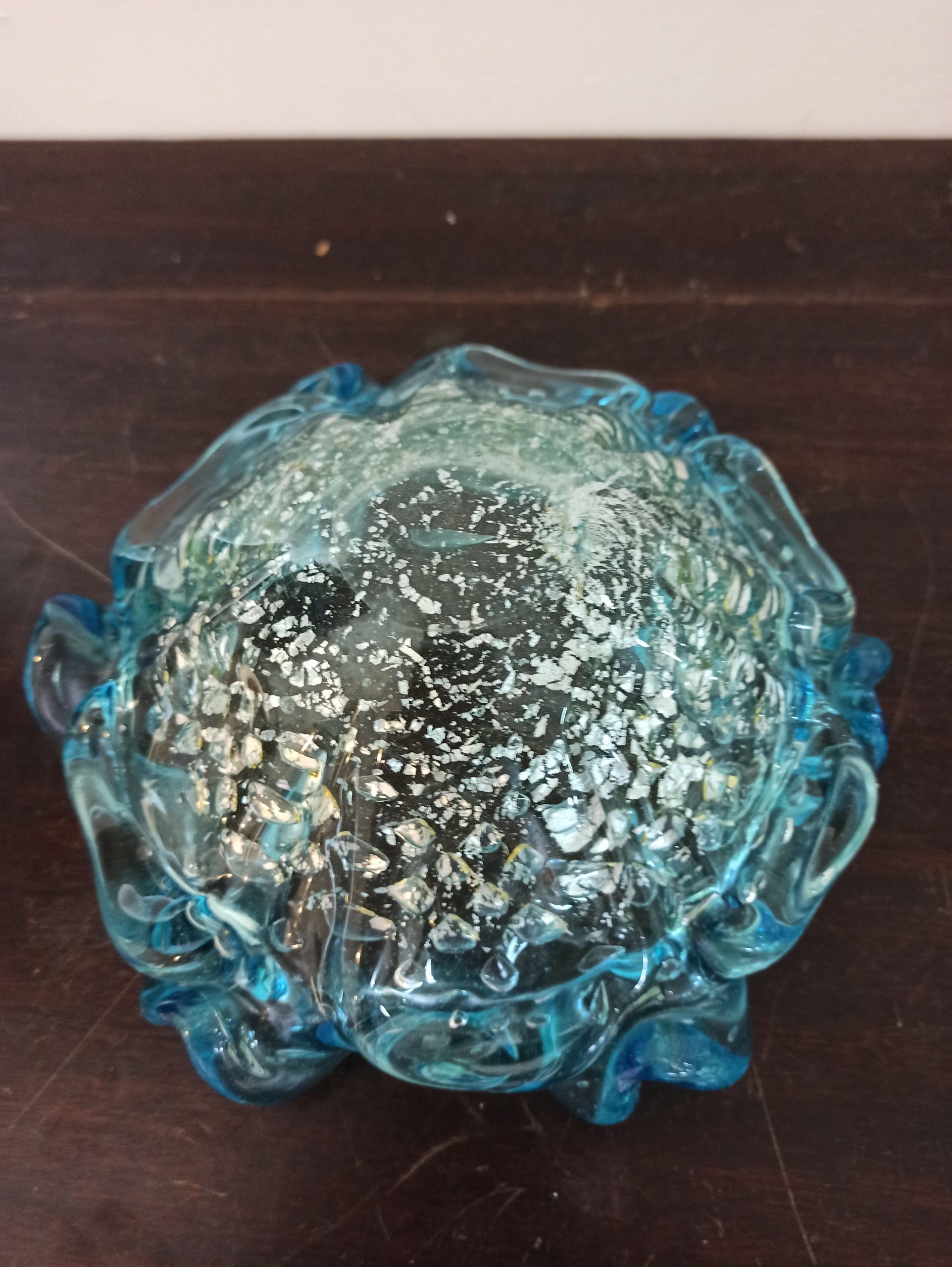 Vintage Decorative Glass Dish / Bowl. Very Good Condition. Quite Heavy. - Image 5