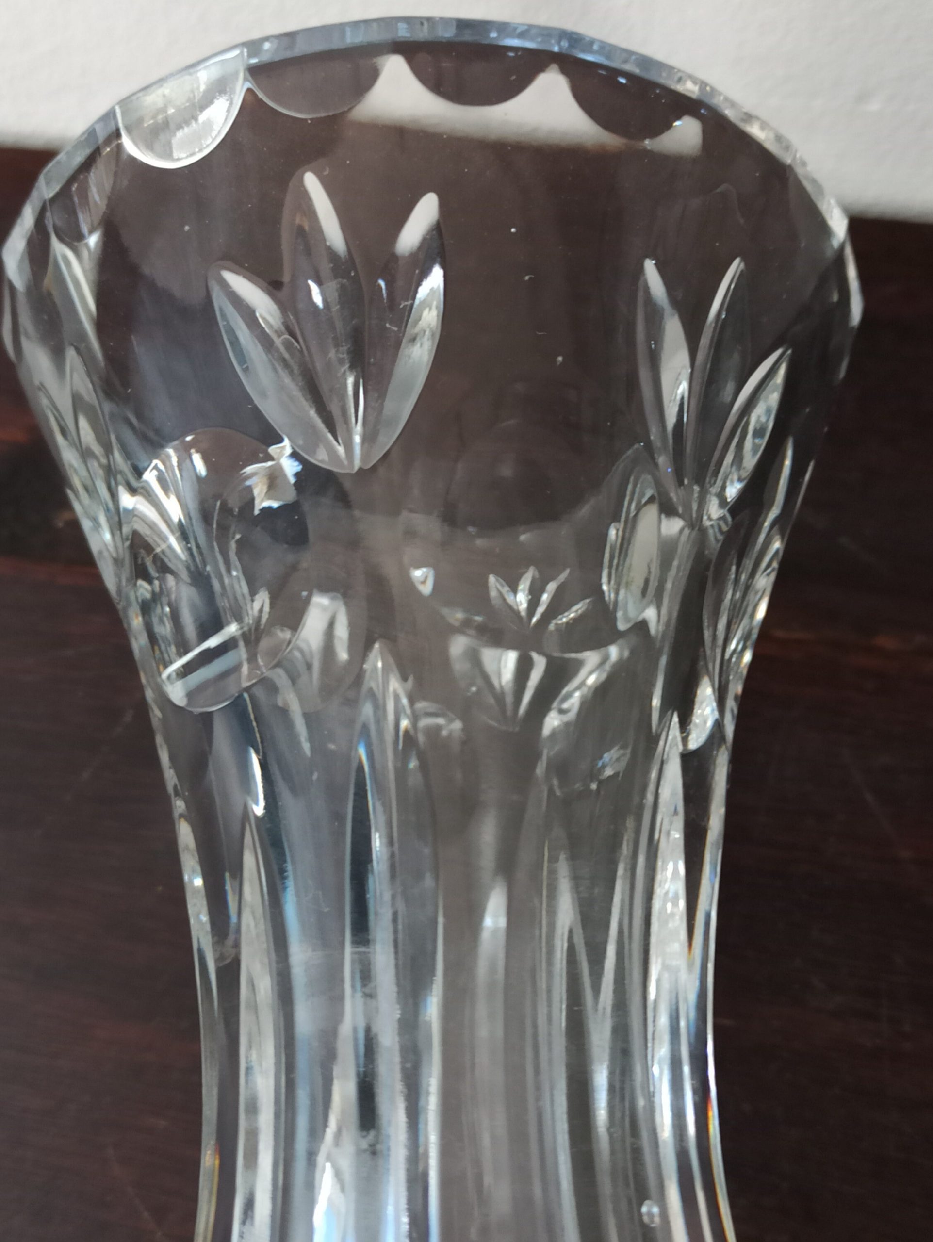Vintage Tapered Crystal Vase. Excellent Condition. - Image 5